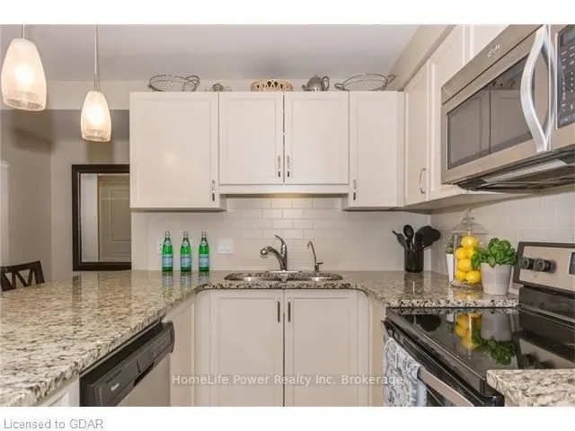 55 Yarmouth Street, #801