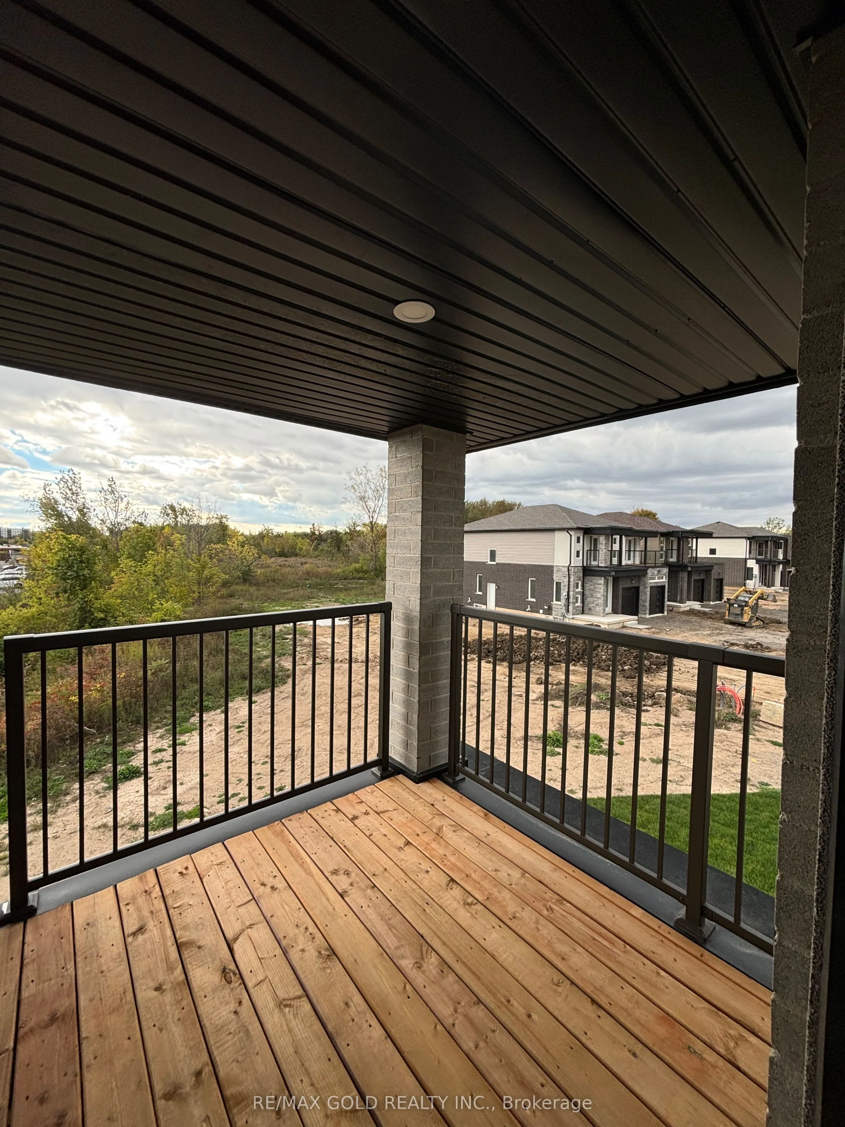 258 Wellandvale Drive