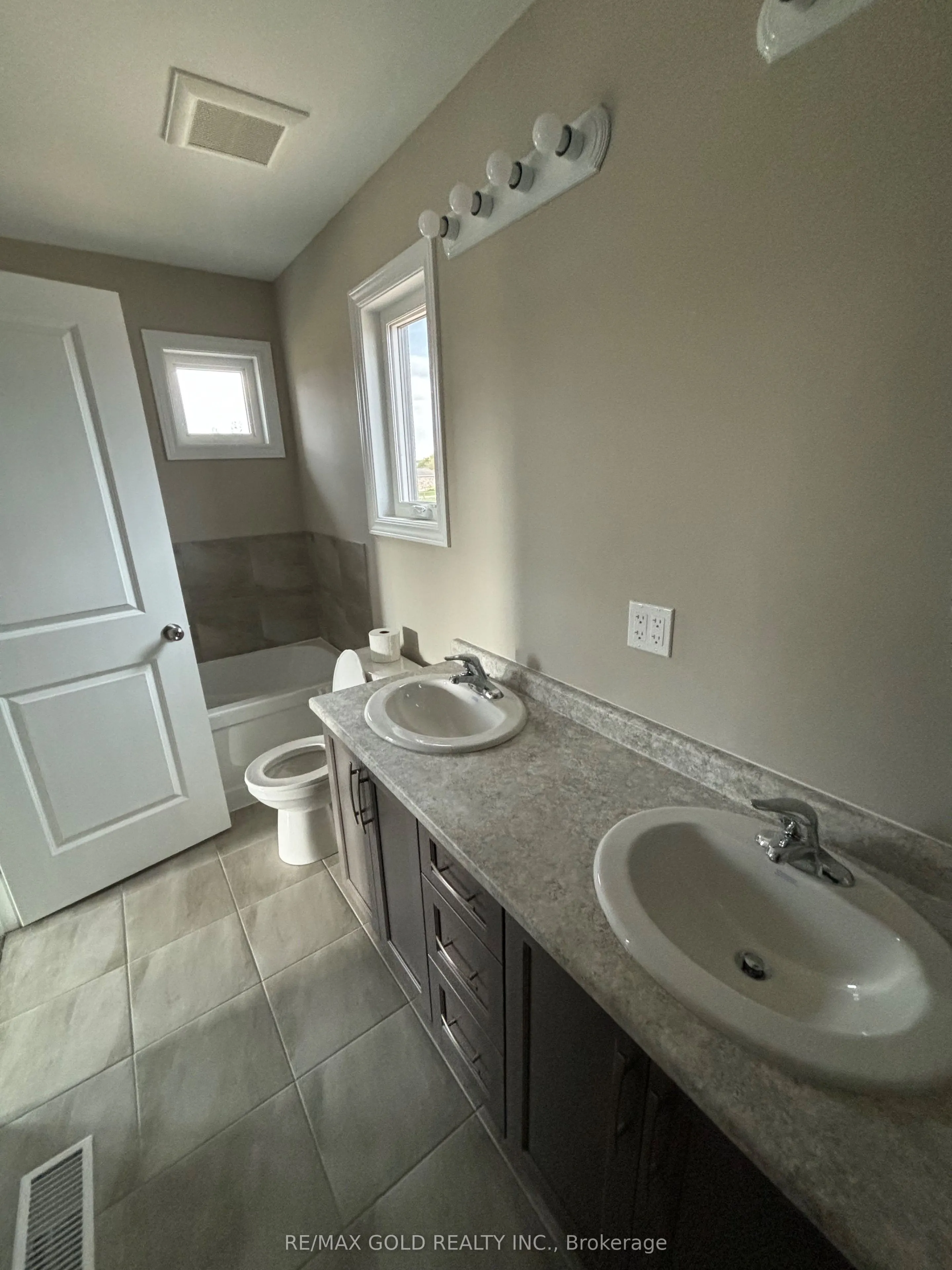 258 Wellandvale Drive