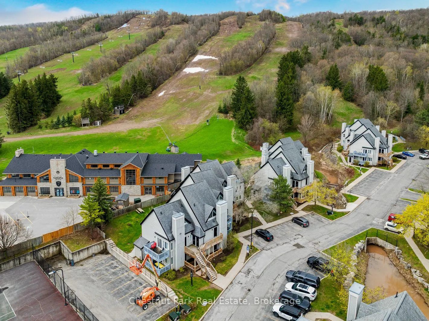 796468 Grey Road 19, #406