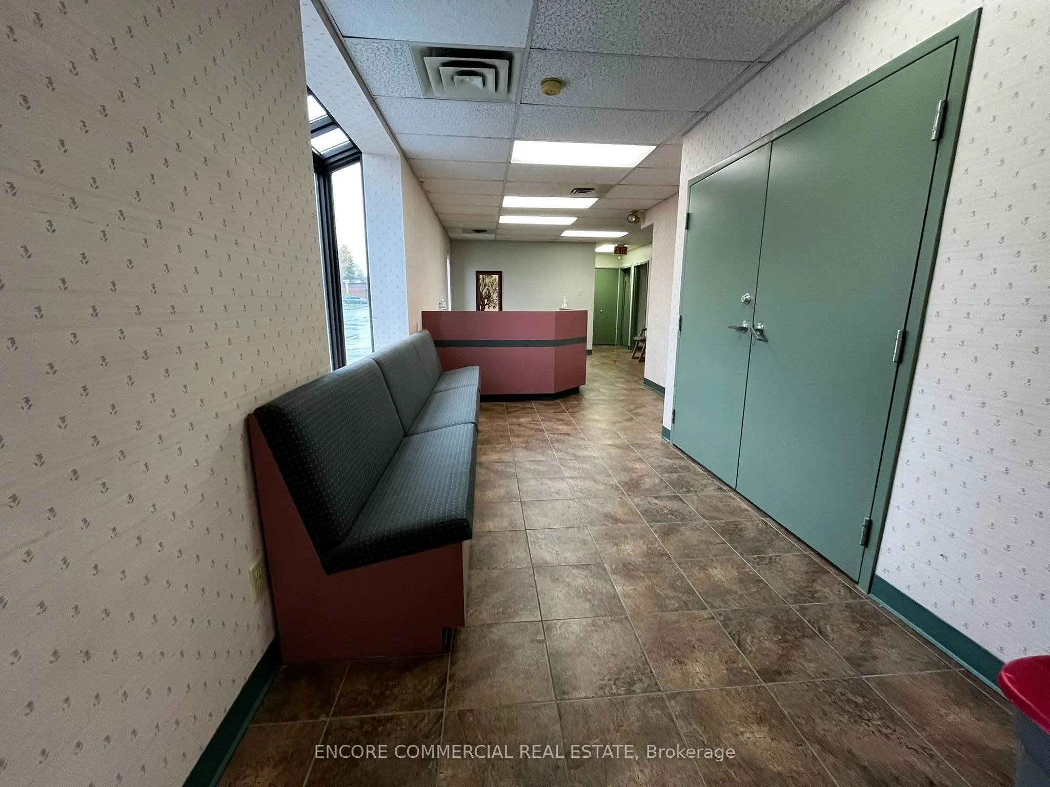 390 Mcarthur Avenue, #200 & 201