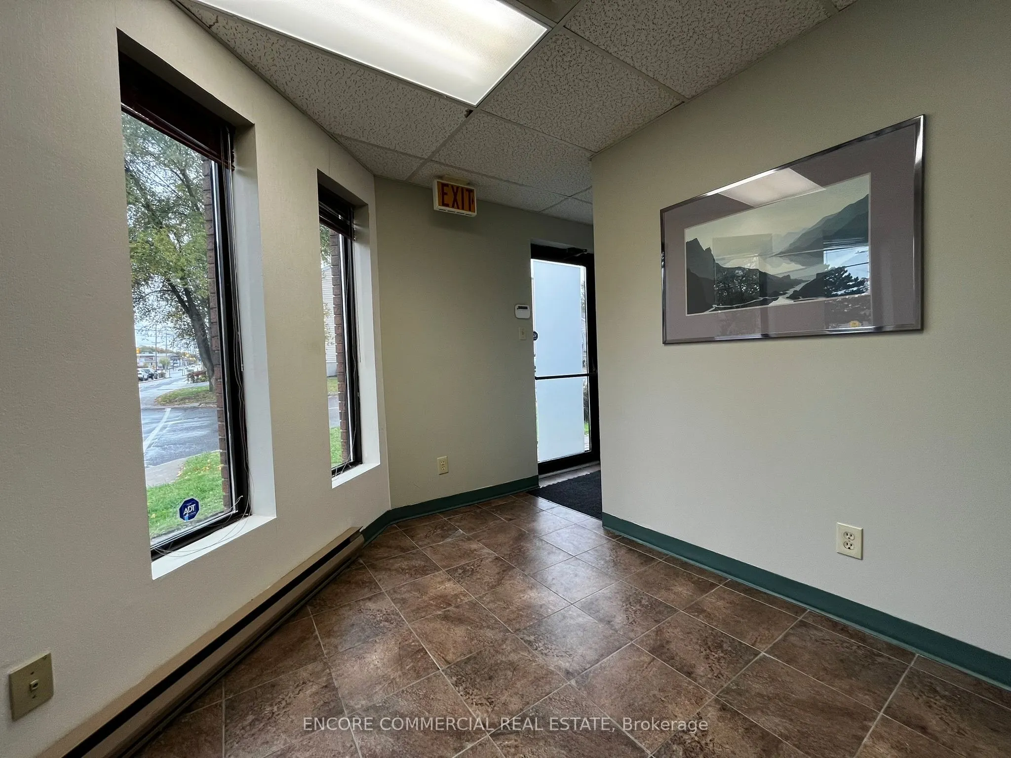 390 Mcarthur Avenue, #200 & 201