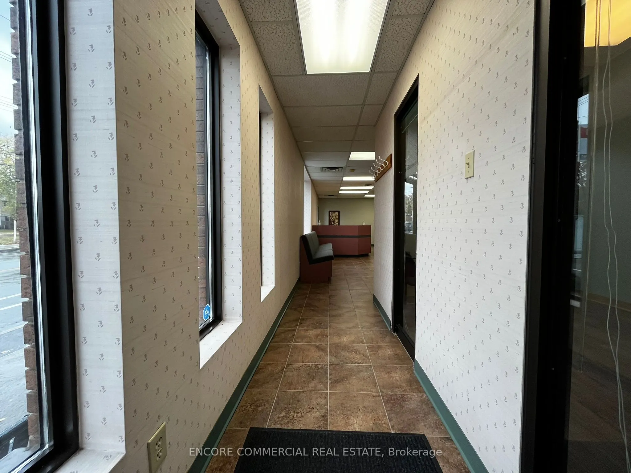 390 Mcarthur Avenue, #200 & 201