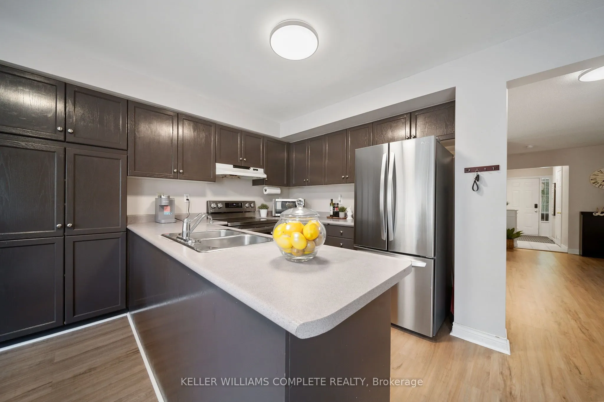 320 Hamilton Drive #10