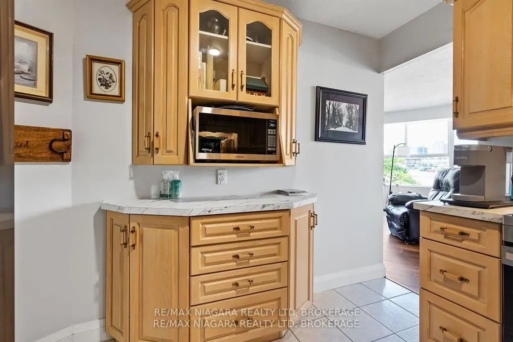 7 Gale Crescent, #201