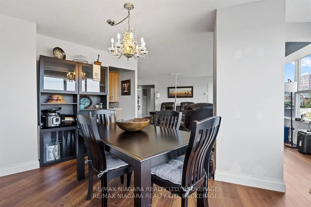 7 Gale Crescent, #201