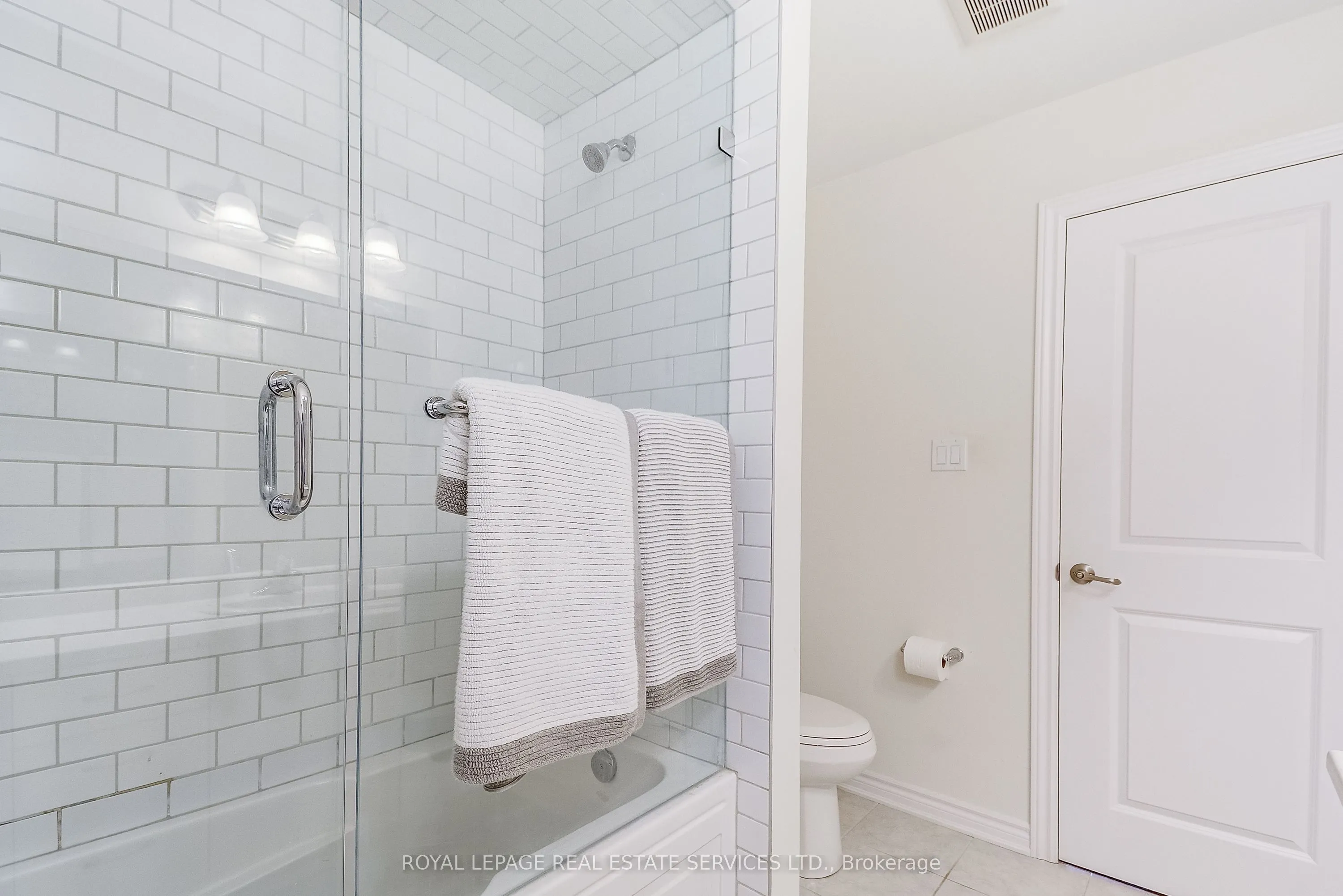 305 Garner Road W, #14