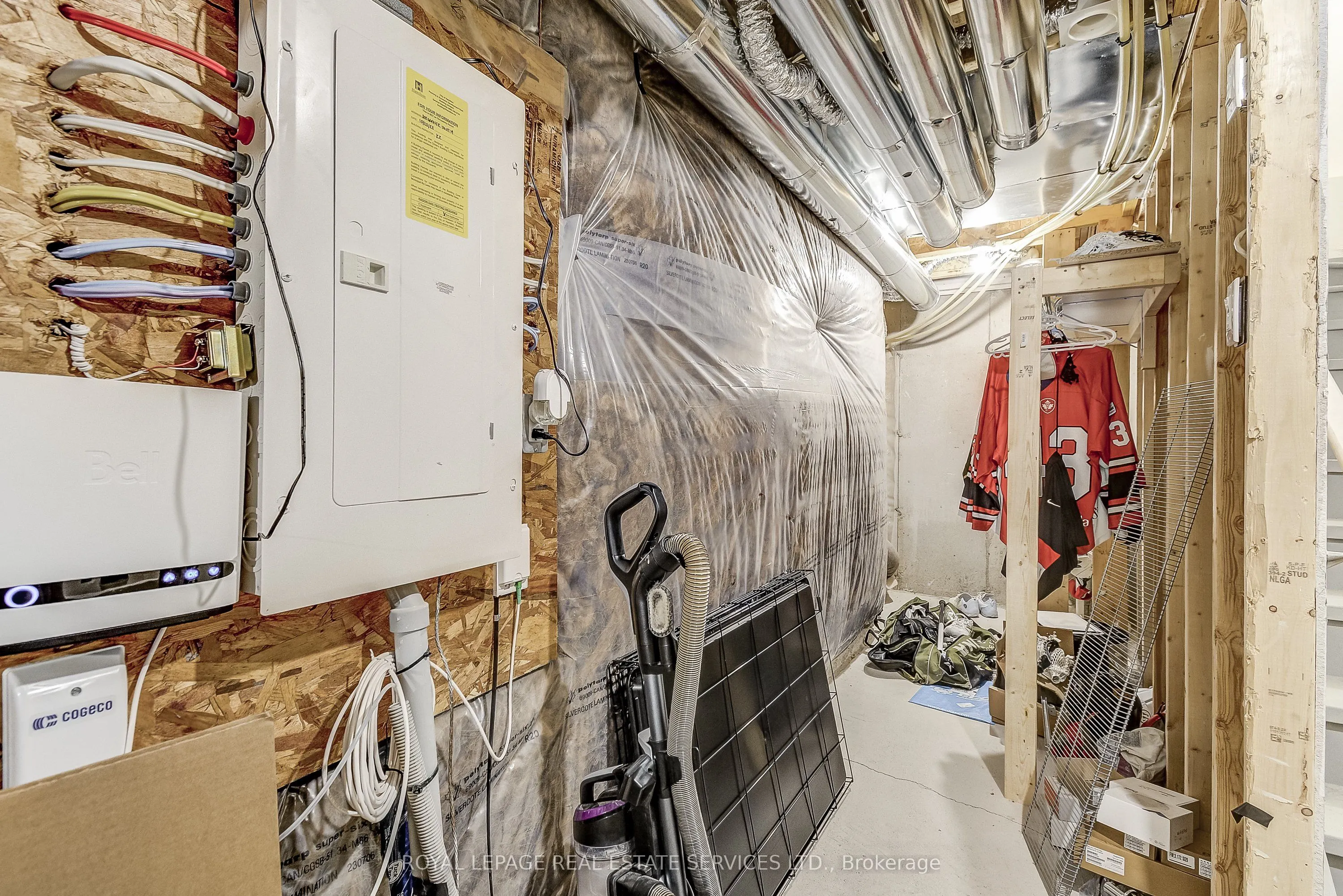 305 Garner Road W, #14