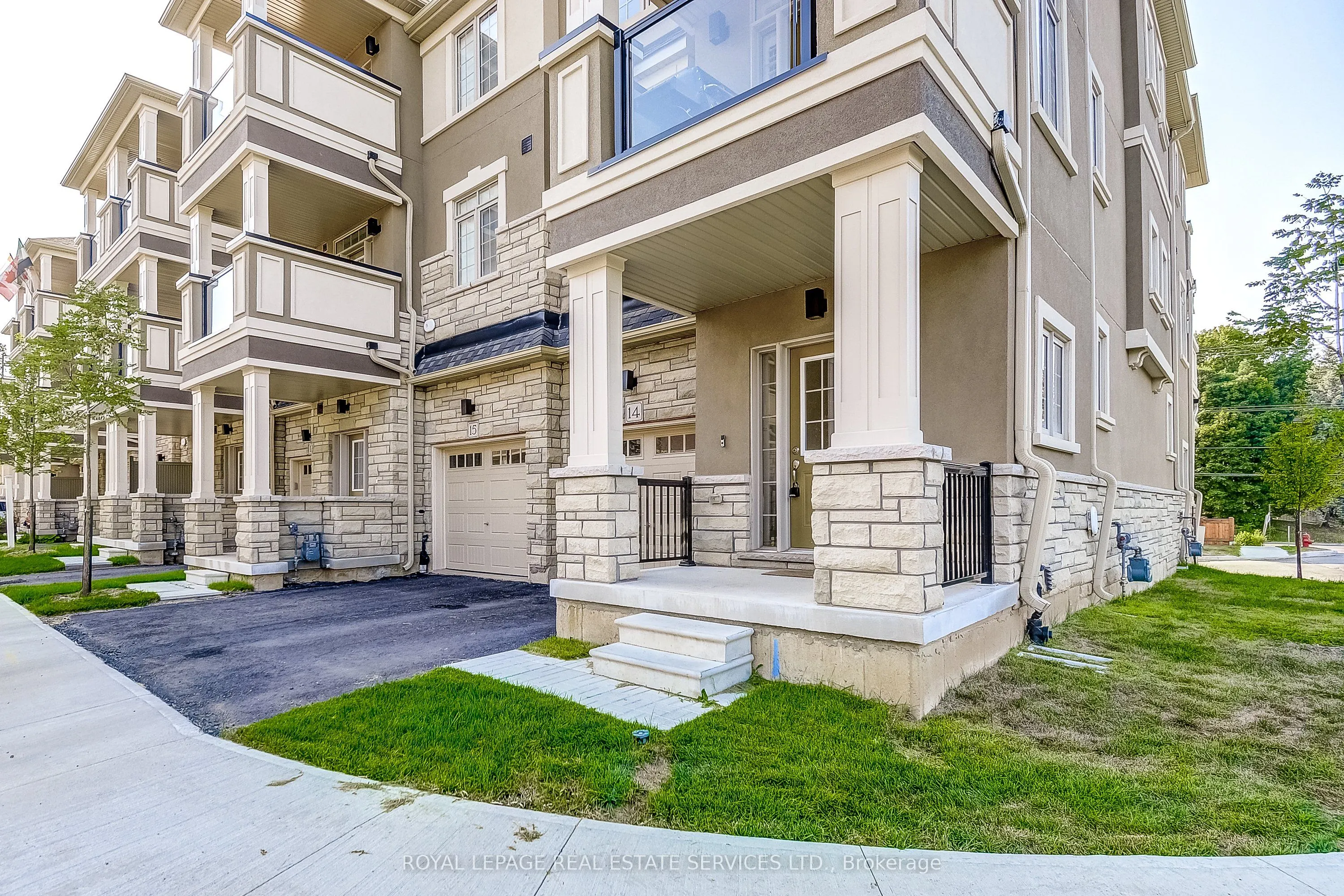 305 Garner Road W, #14