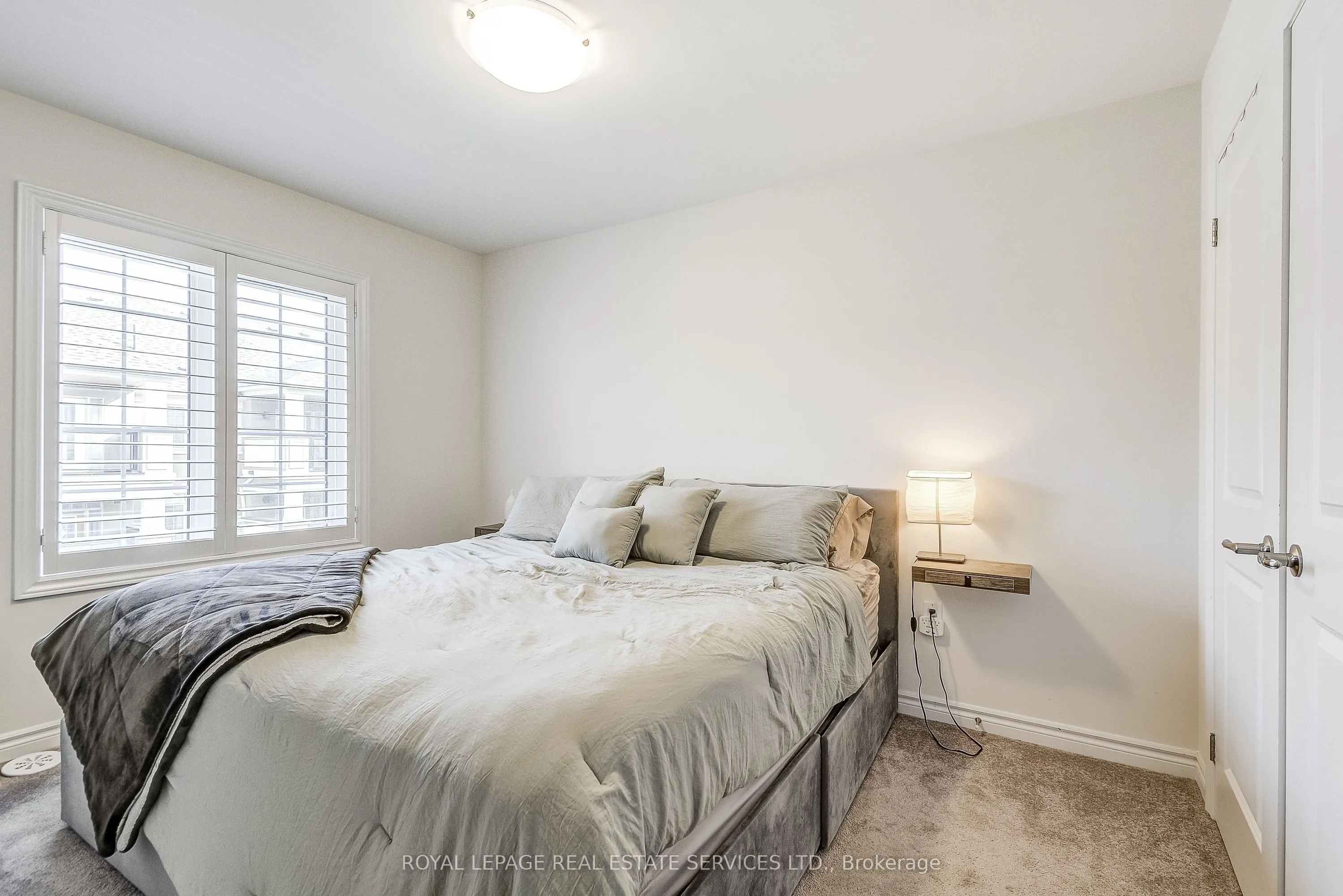 305 Garner Road W, #14