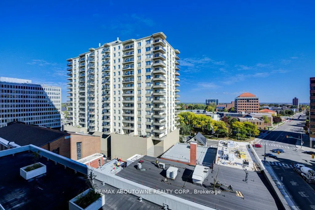 60 Frederick Street, #903