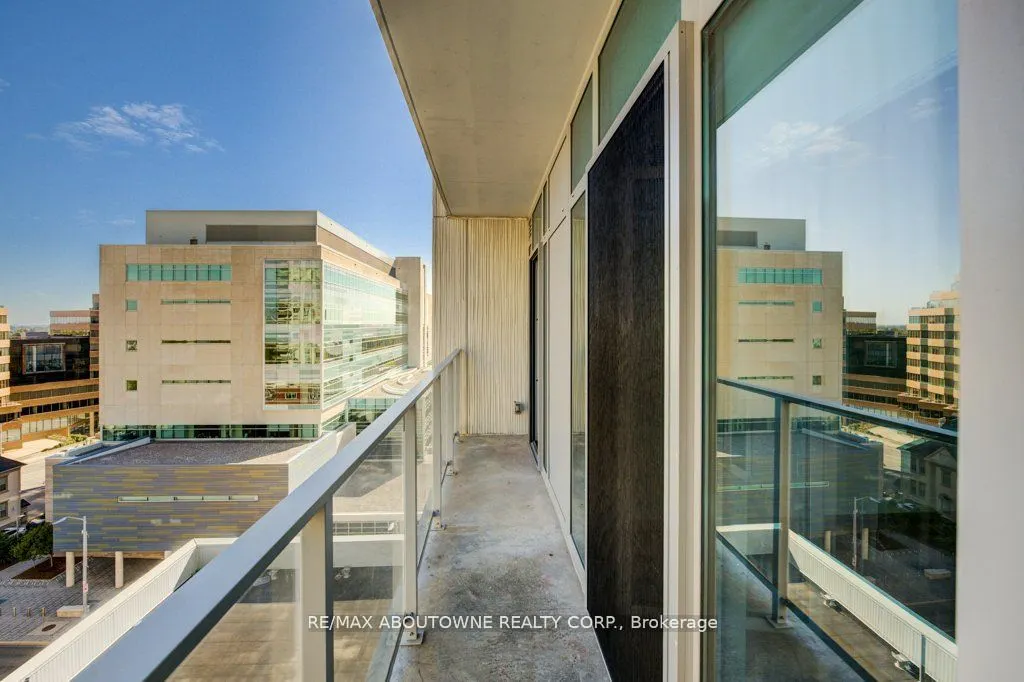 60 Frederick Street, #903