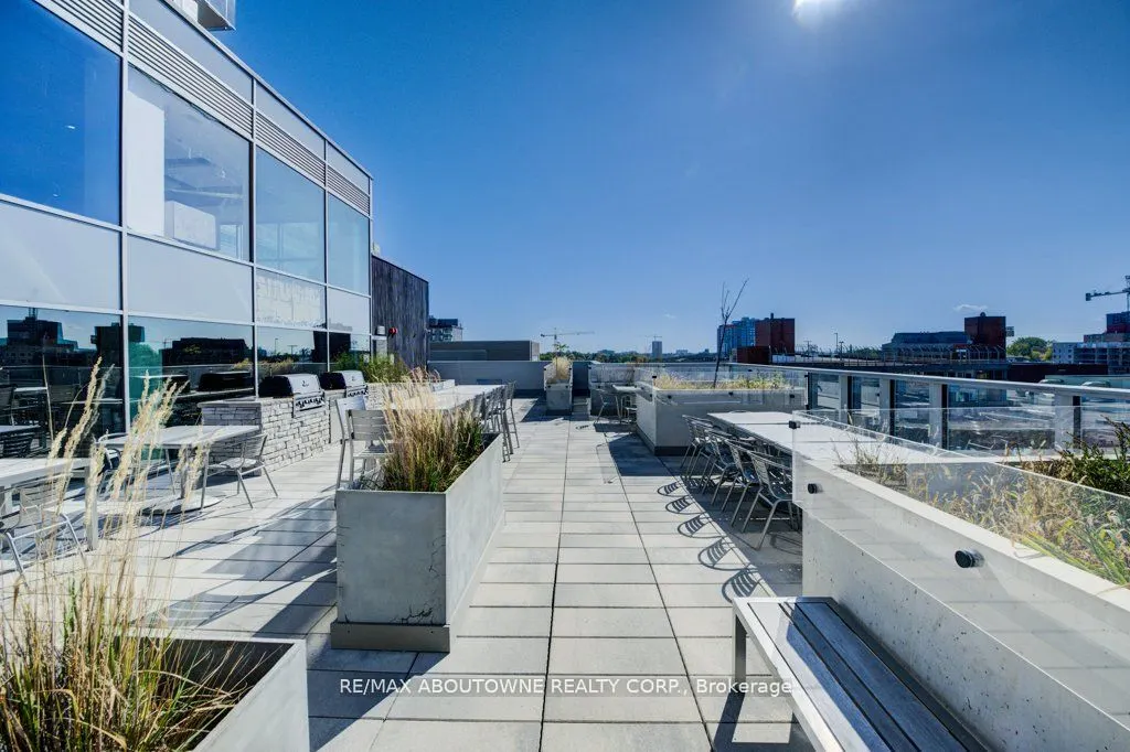 60 Frederick Street, #903