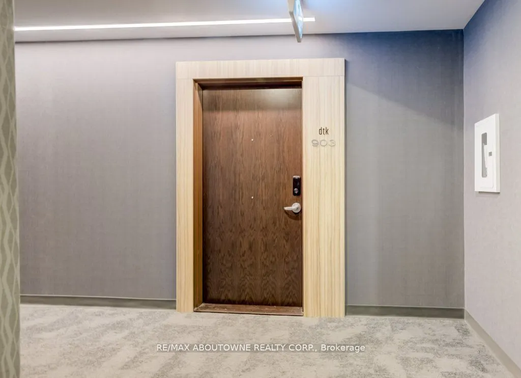 60 Frederick Street, #903