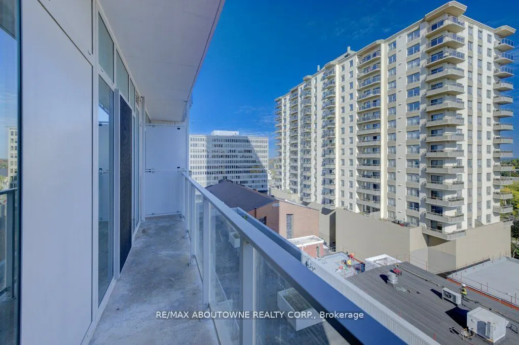 60 Frederick Street, #903