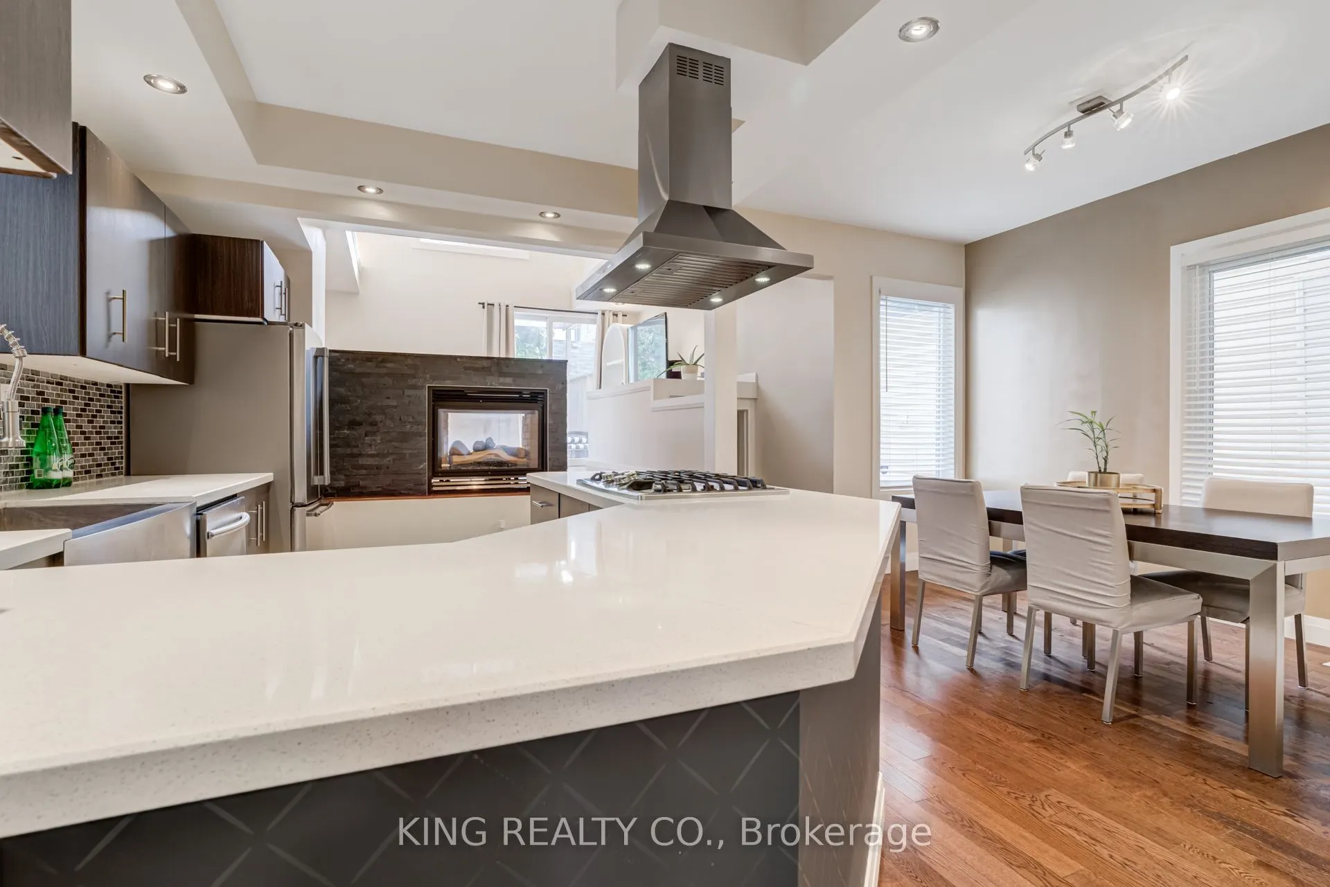 140 Sanford Avenue N