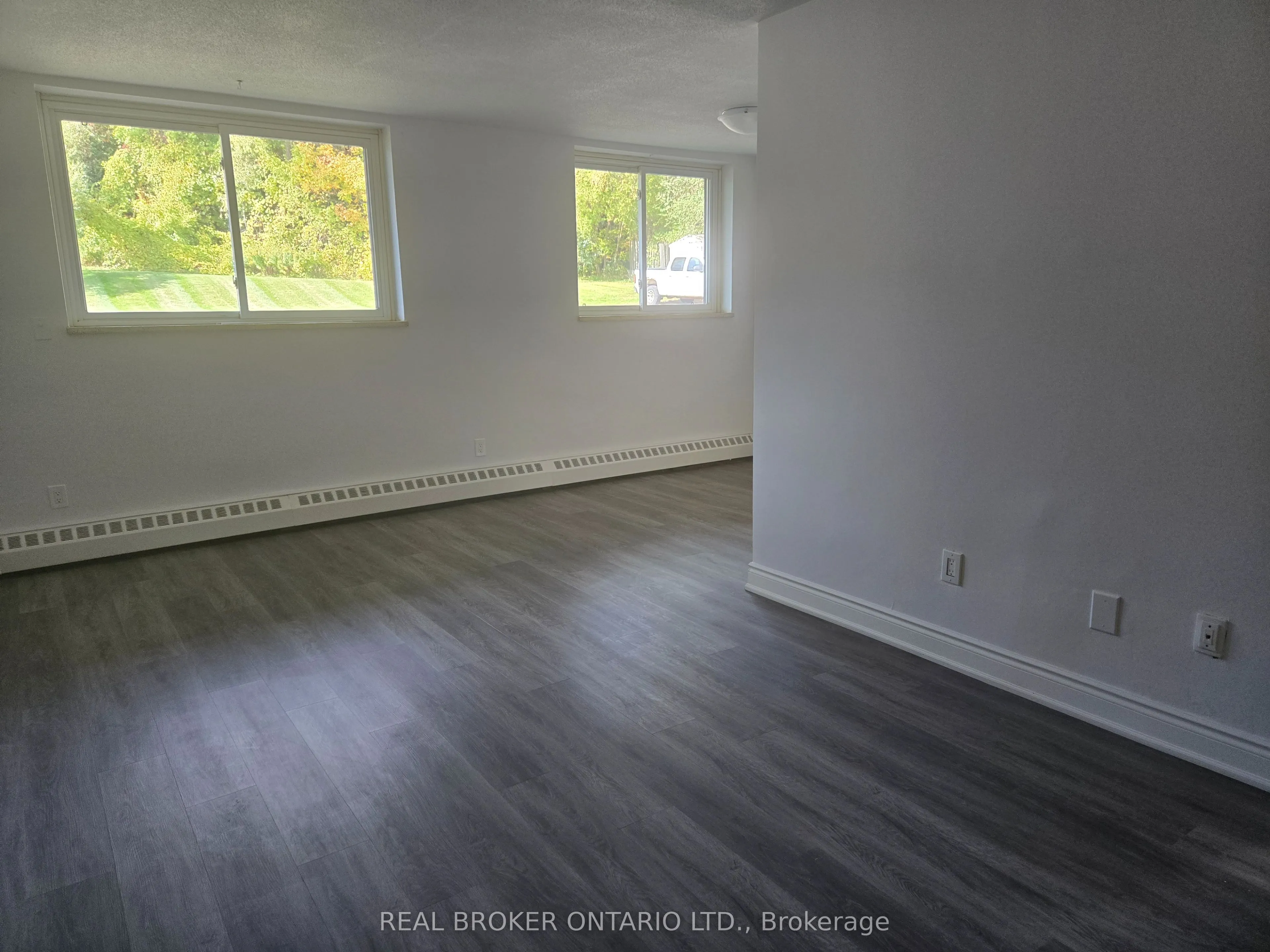 11 Wellington Rd 124, #Apt # 102