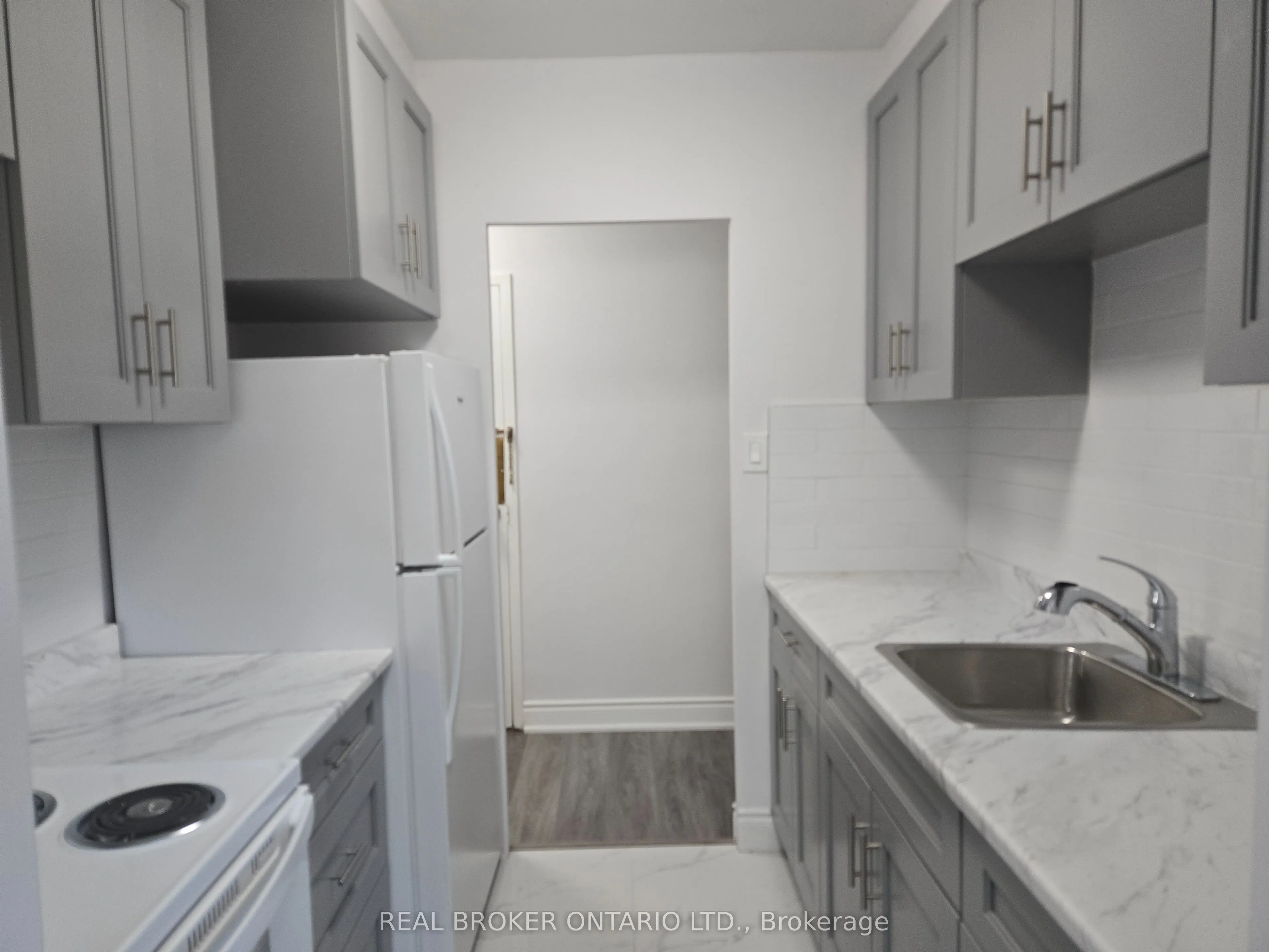 11 Wellington Rd 124, #Apt # 102