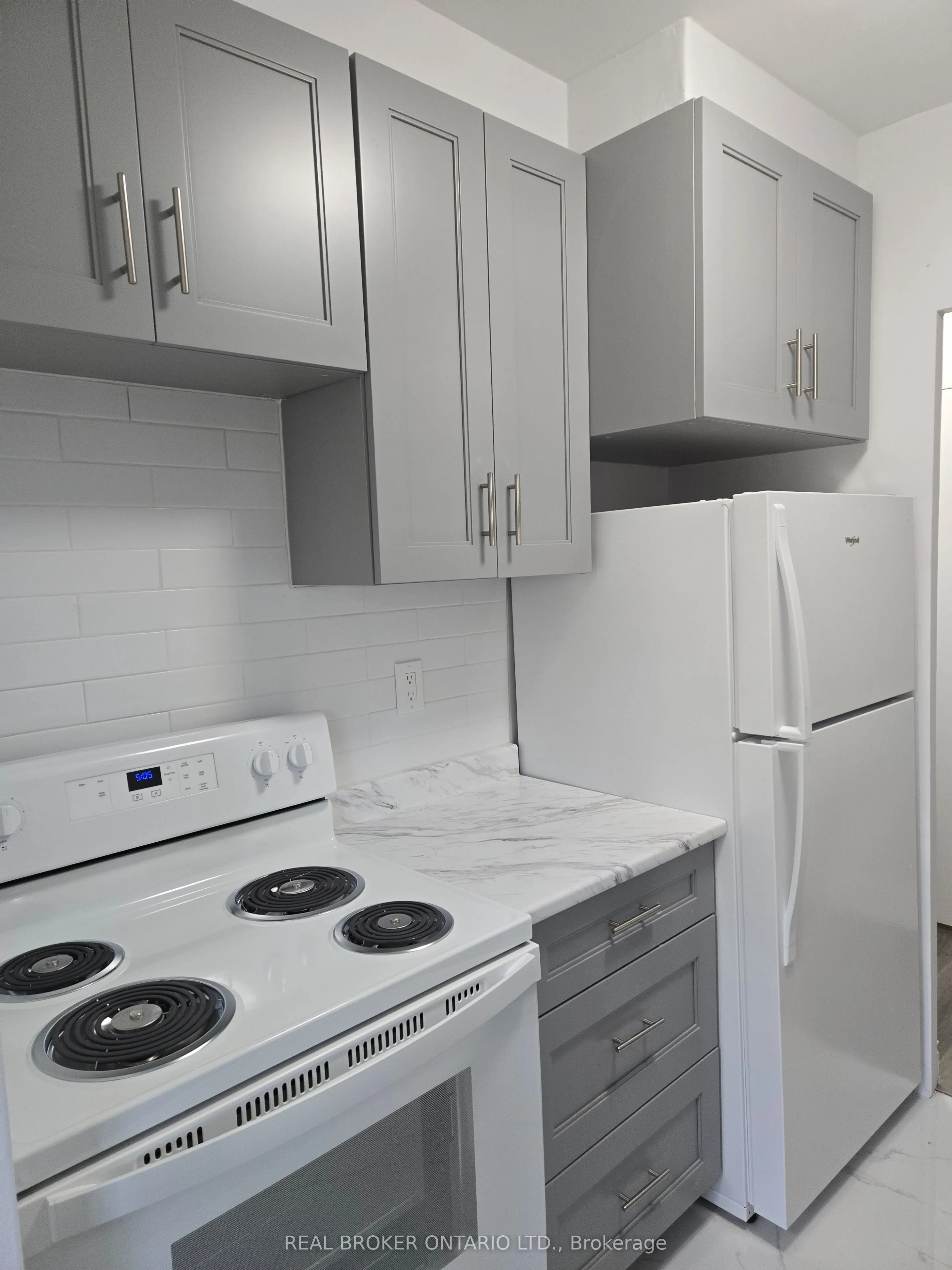 11 Wellington Rd 124, #Apt # 102