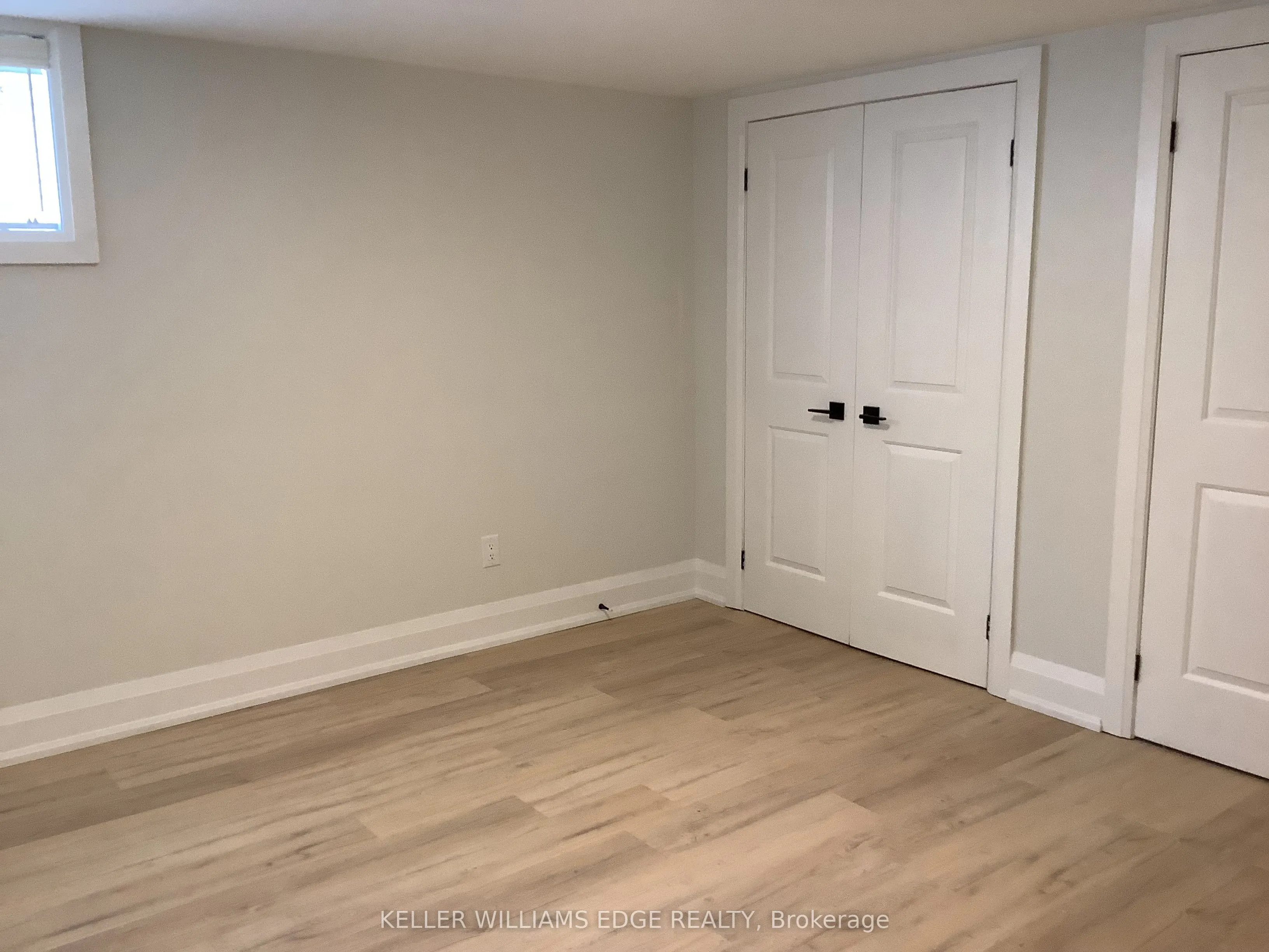 93 Purdy Crescent, ##2