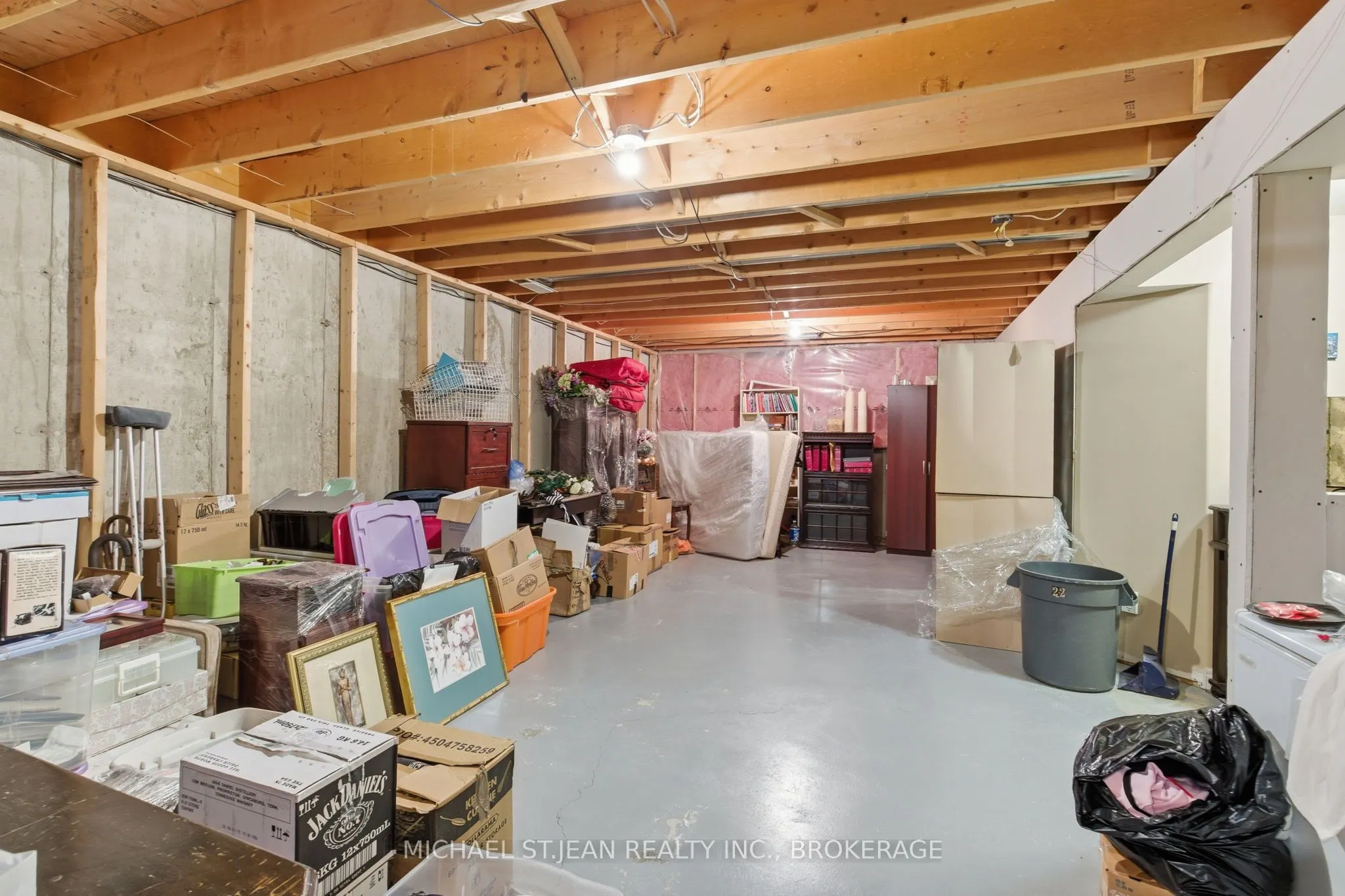 385 Park Road N, #22