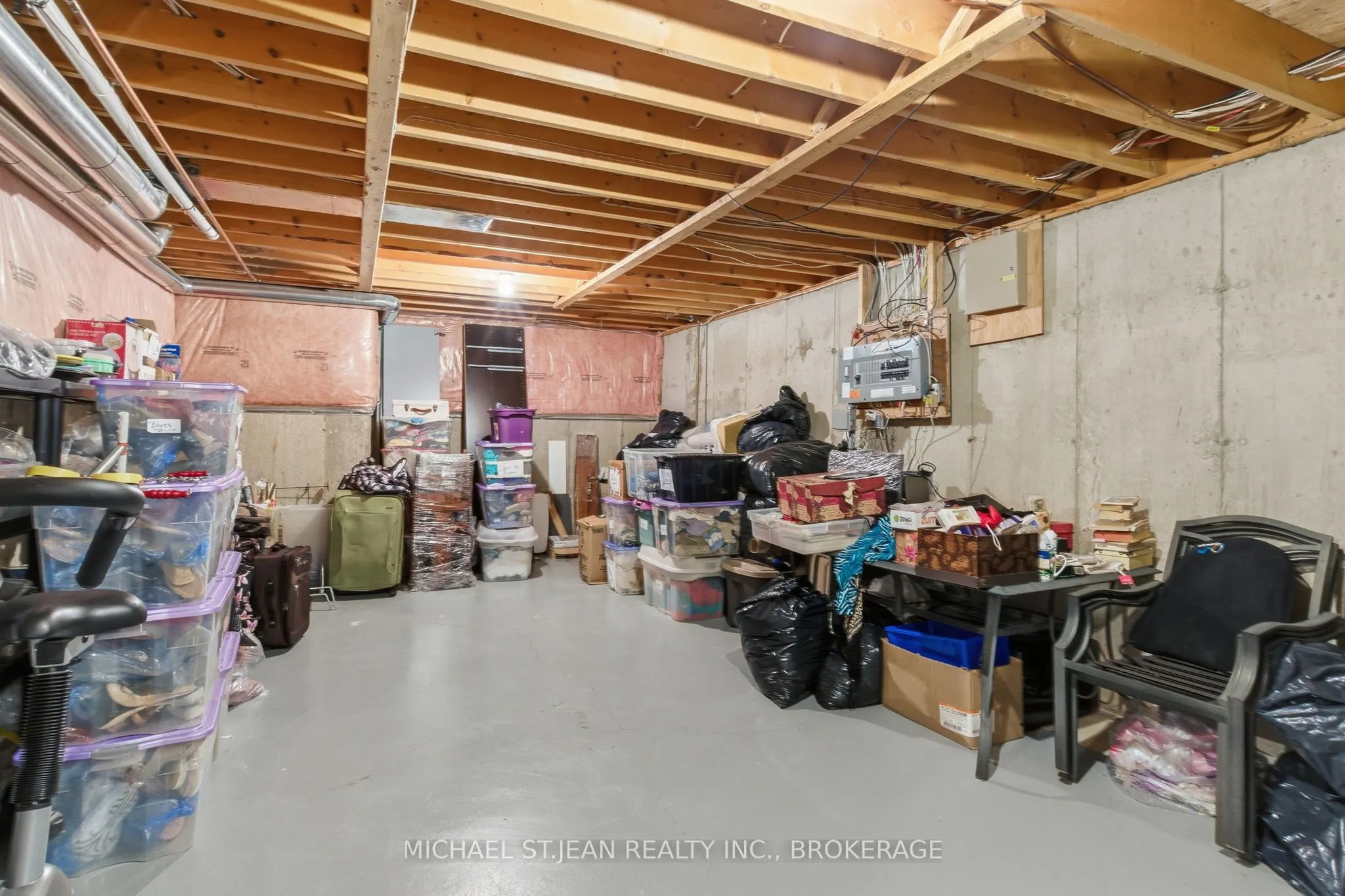 385 Park Road N, #22