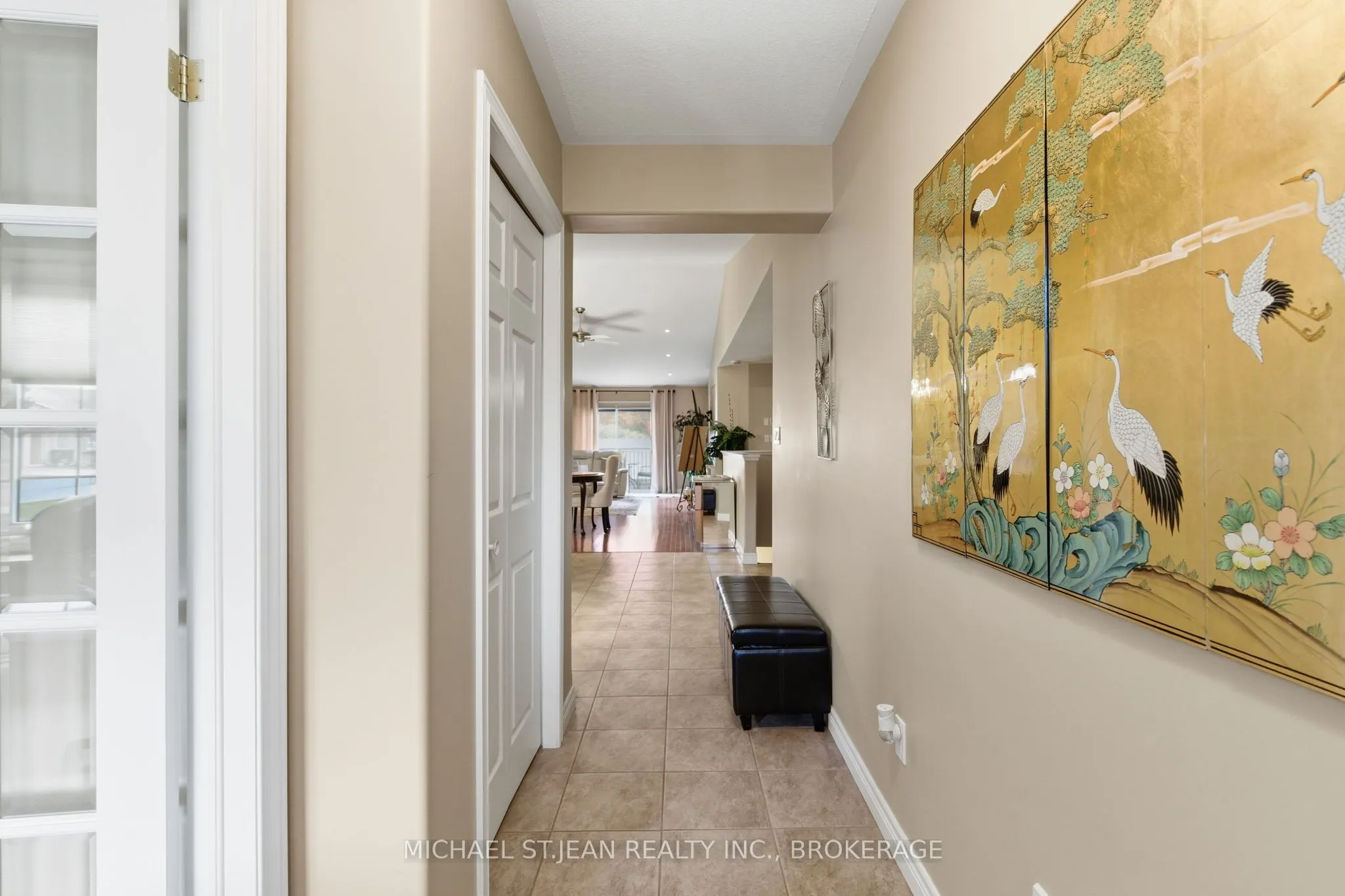 385 Park Road N, #22