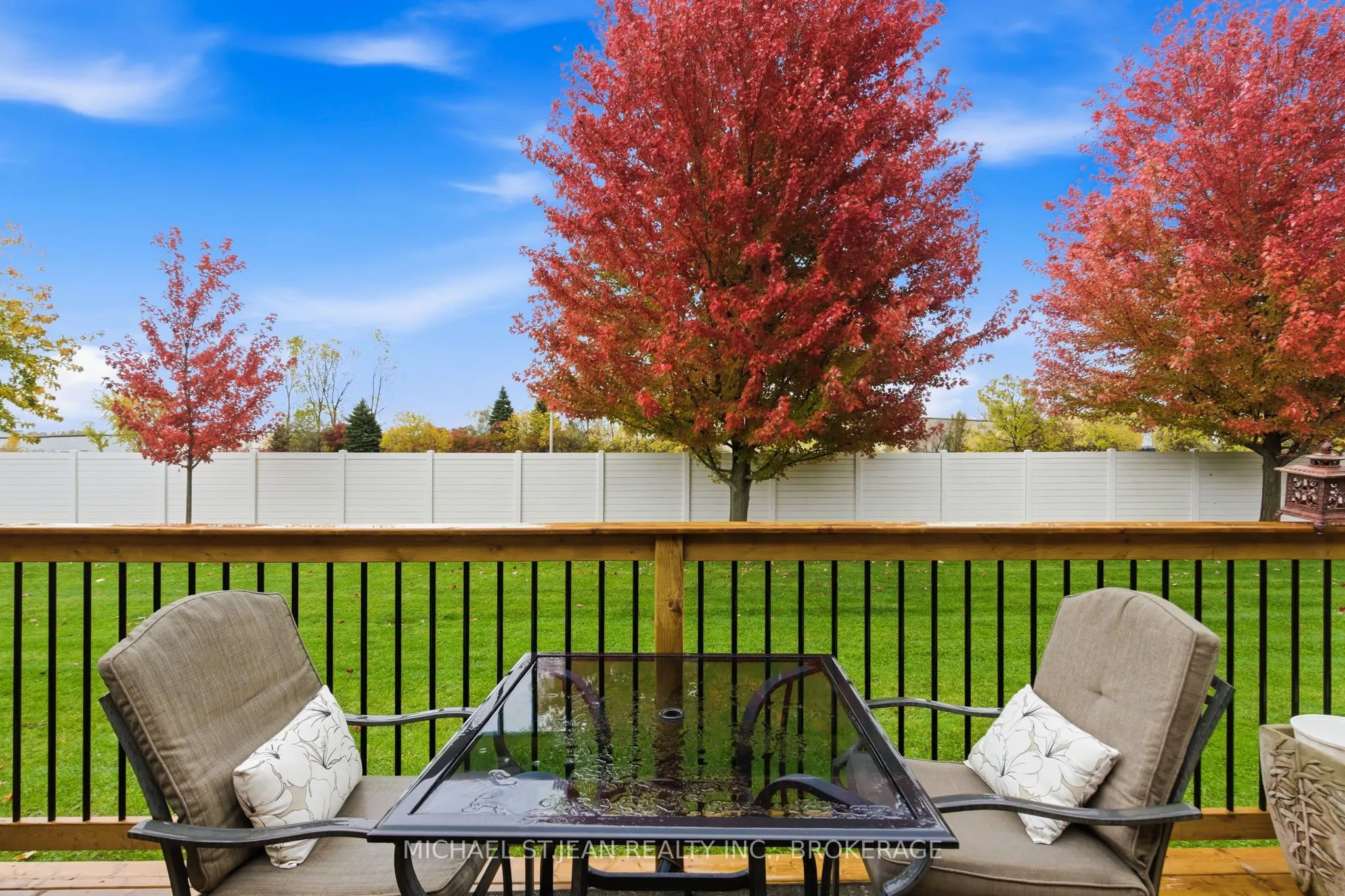 385 Park Road N, #22