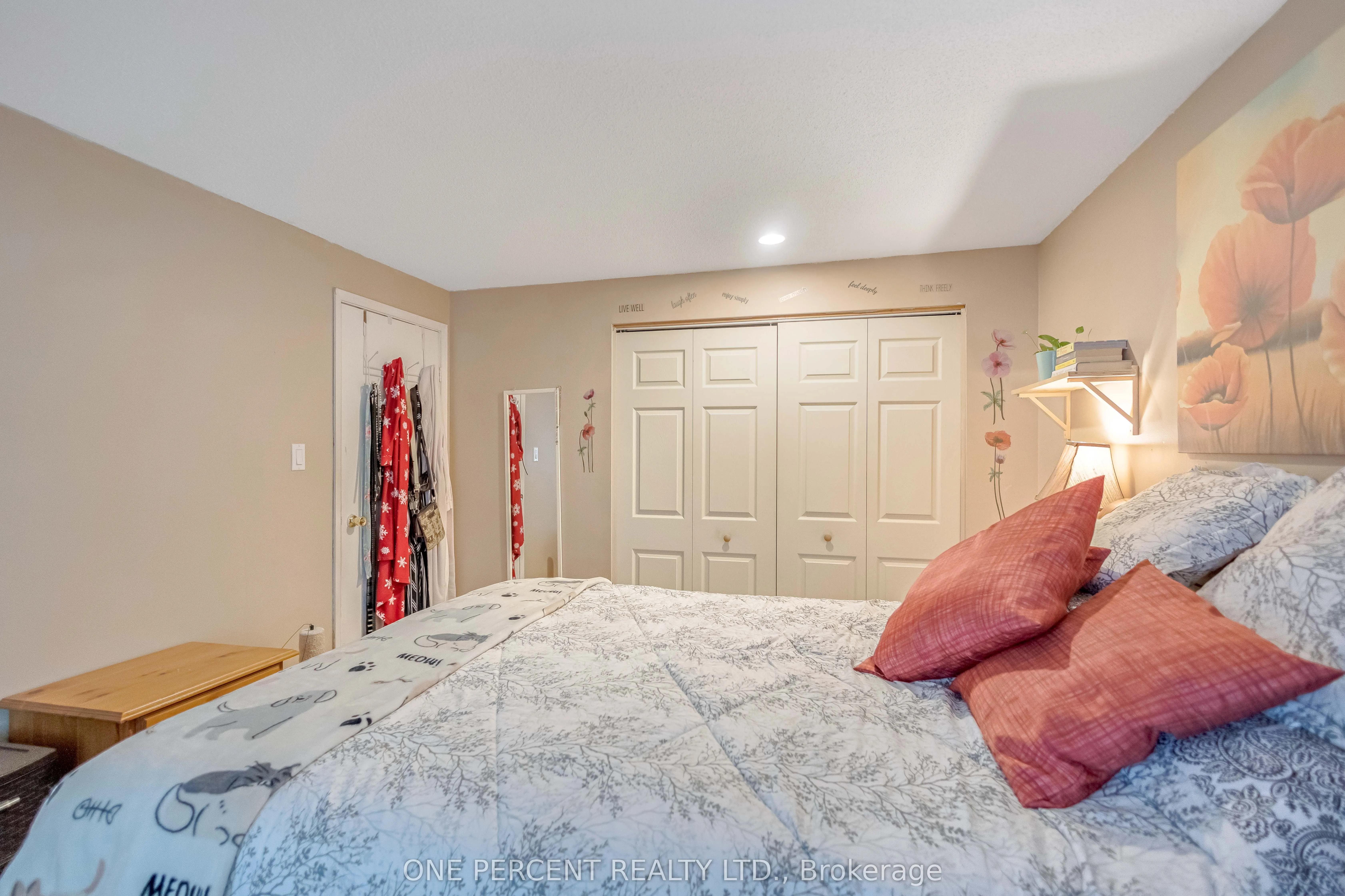 215 Glamis Road, #40