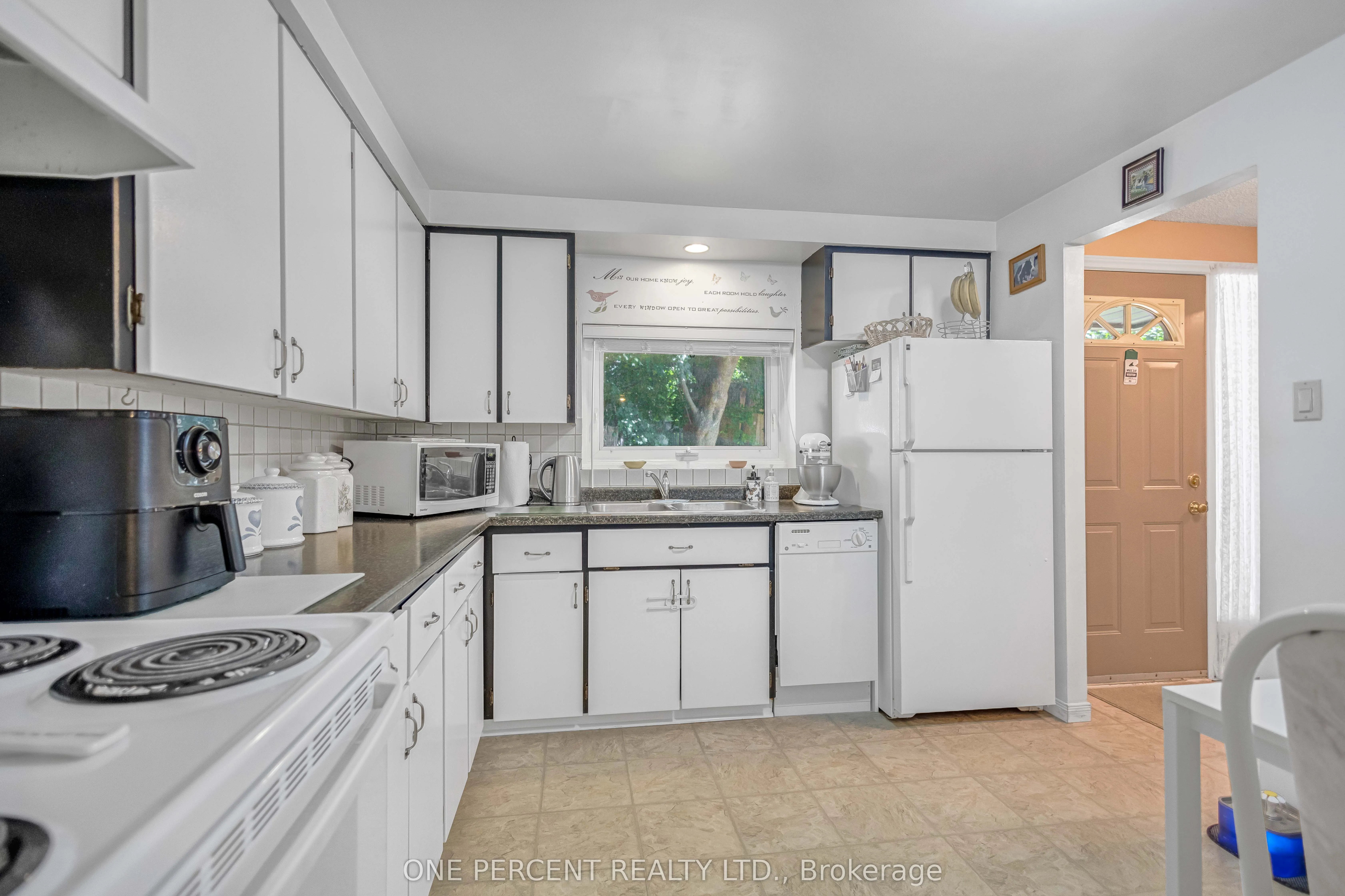 215 Glamis Road, #40