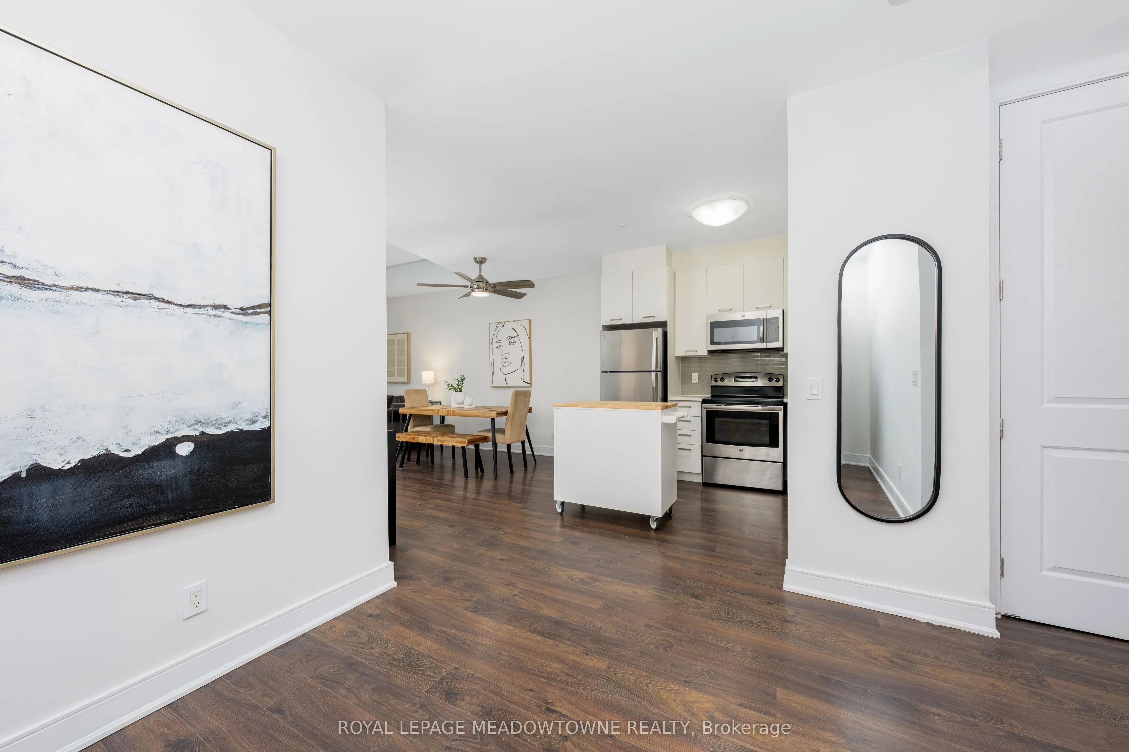 150 Main Street W, #505