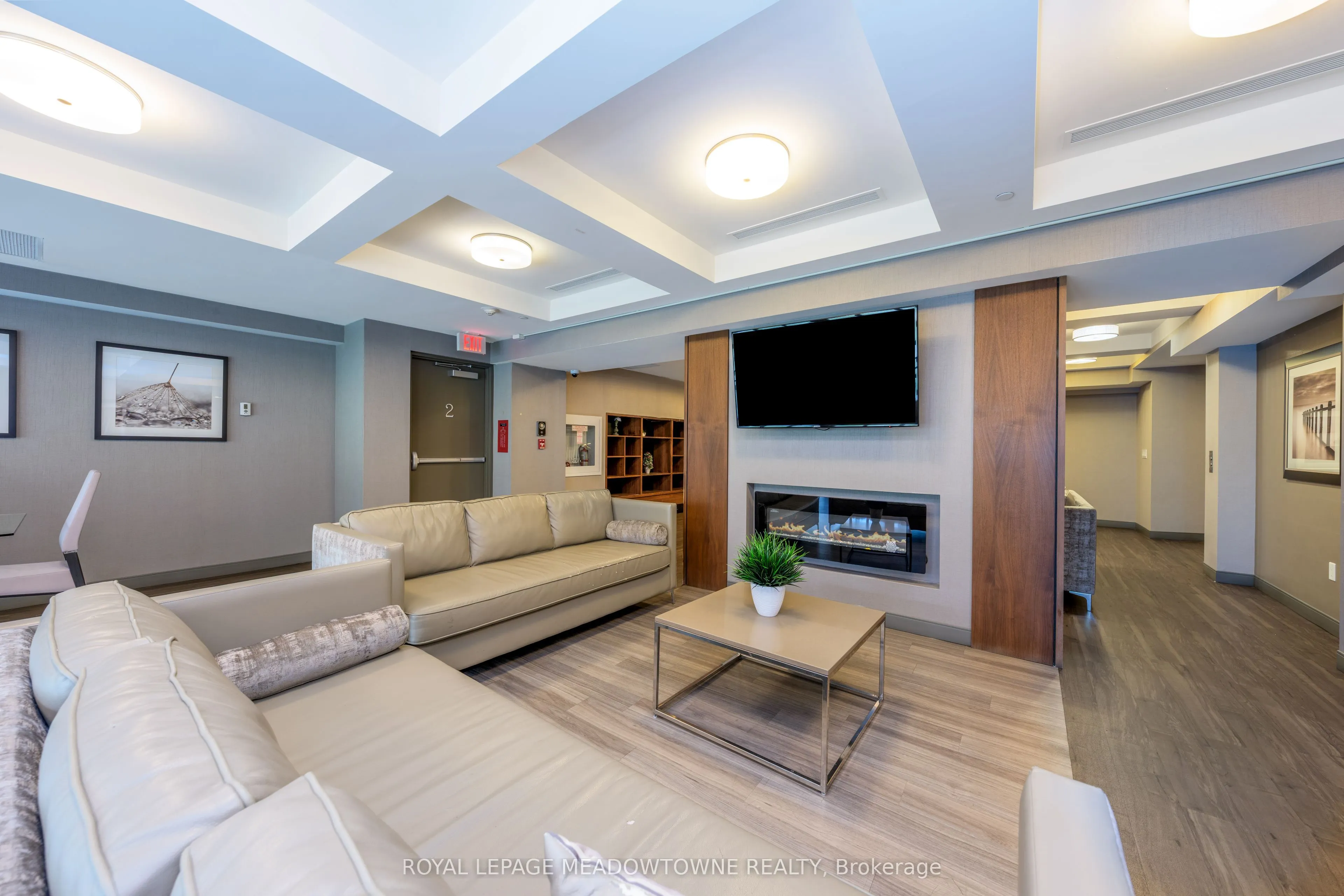 150 Main Street W, #505