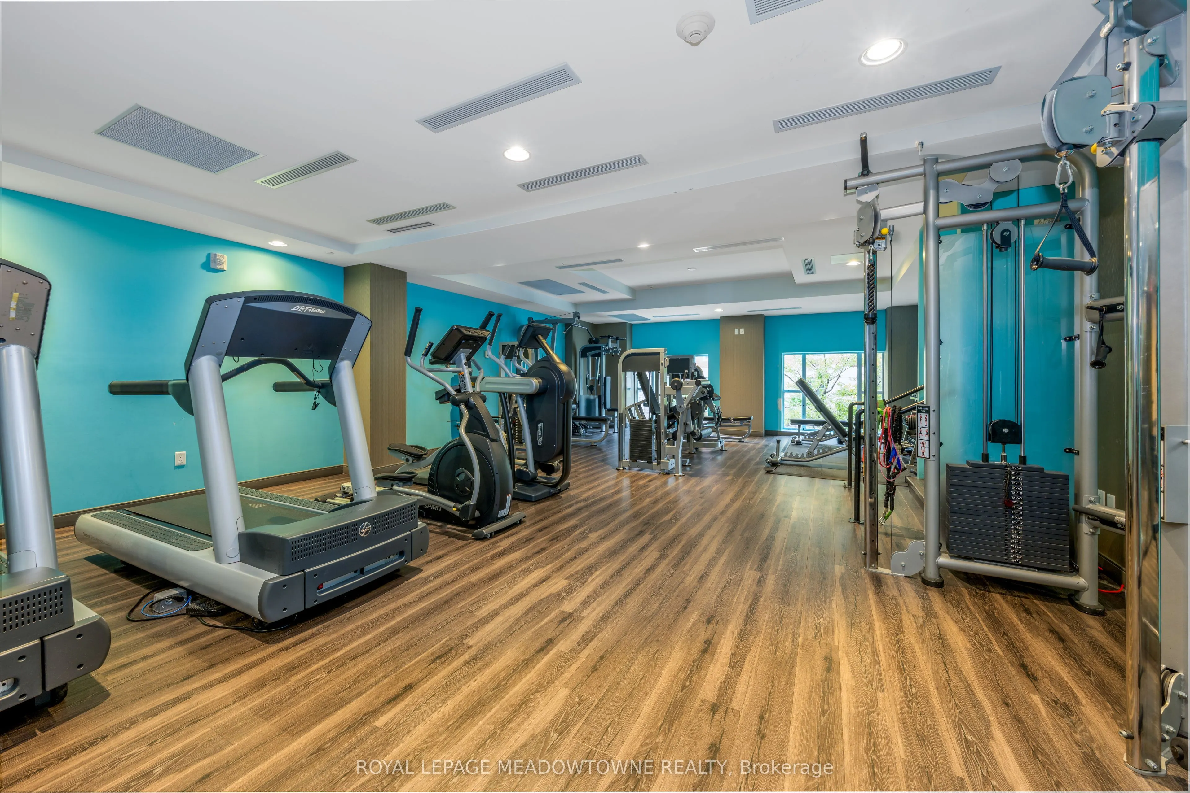 150 Main Street W, #505