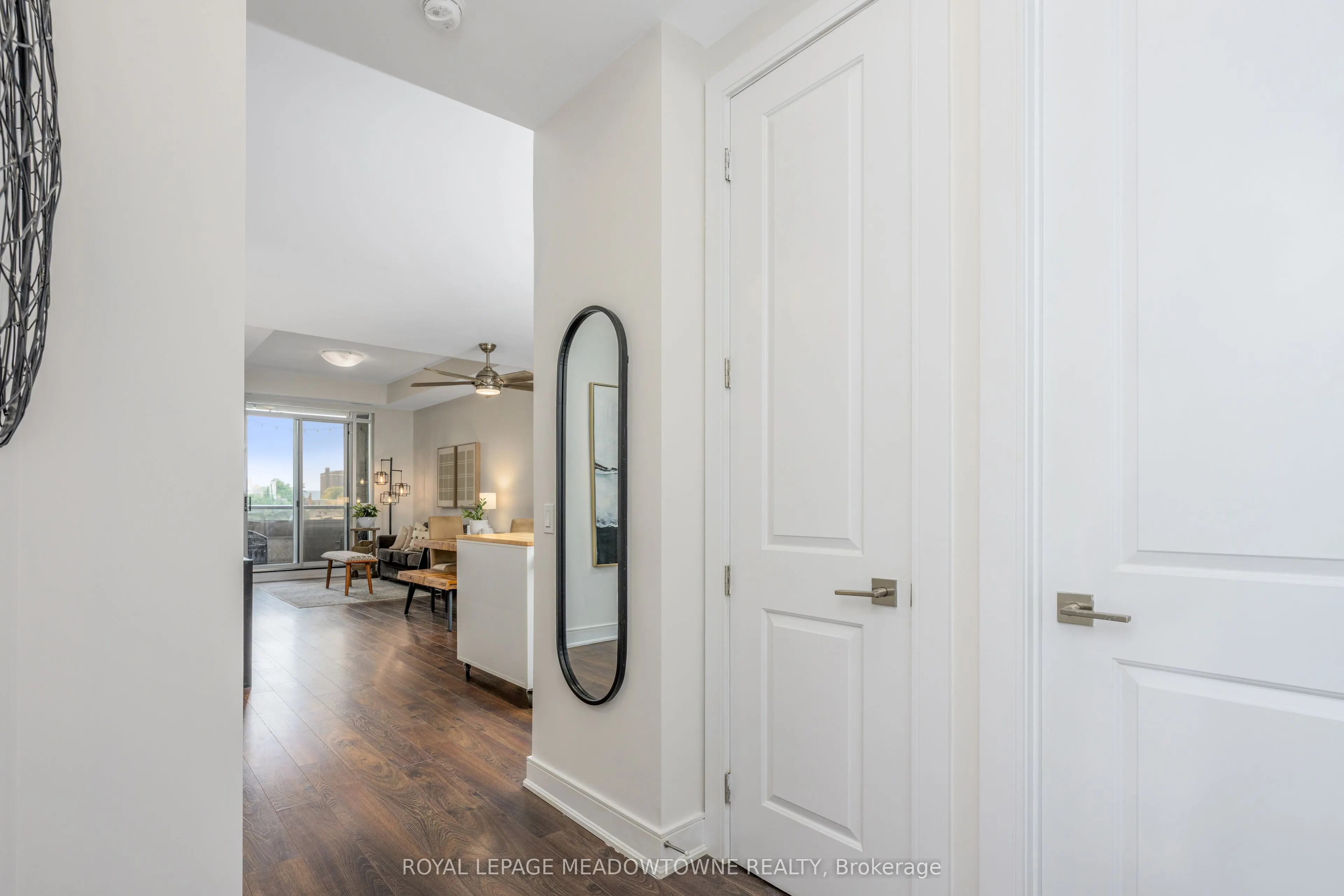 150 Main Street W, #505