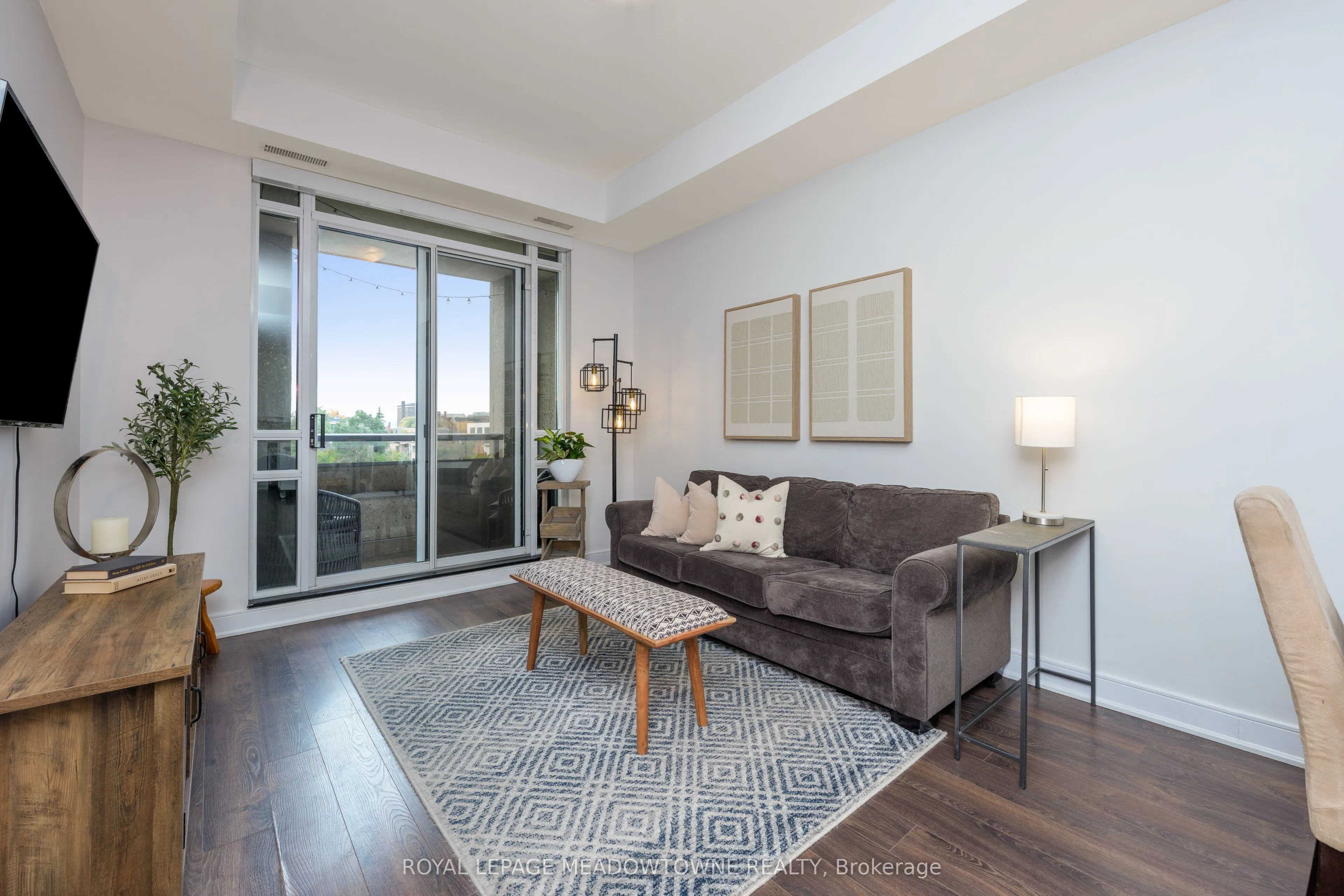 150 Main Street W, #505