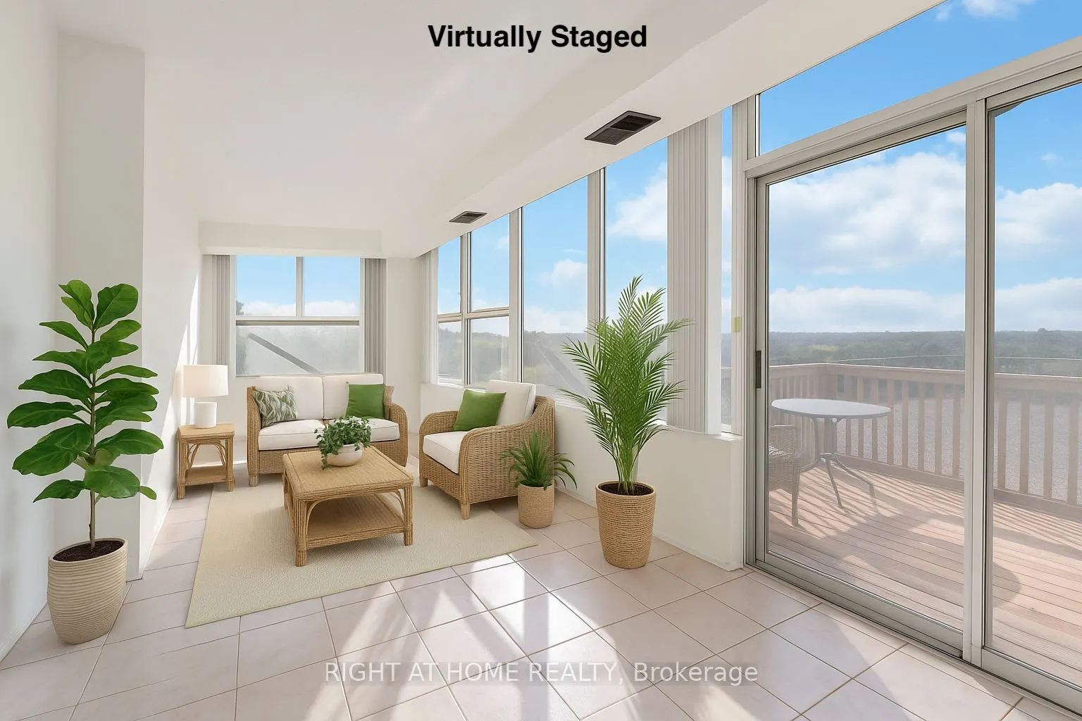 7 Gale Crescent, #204