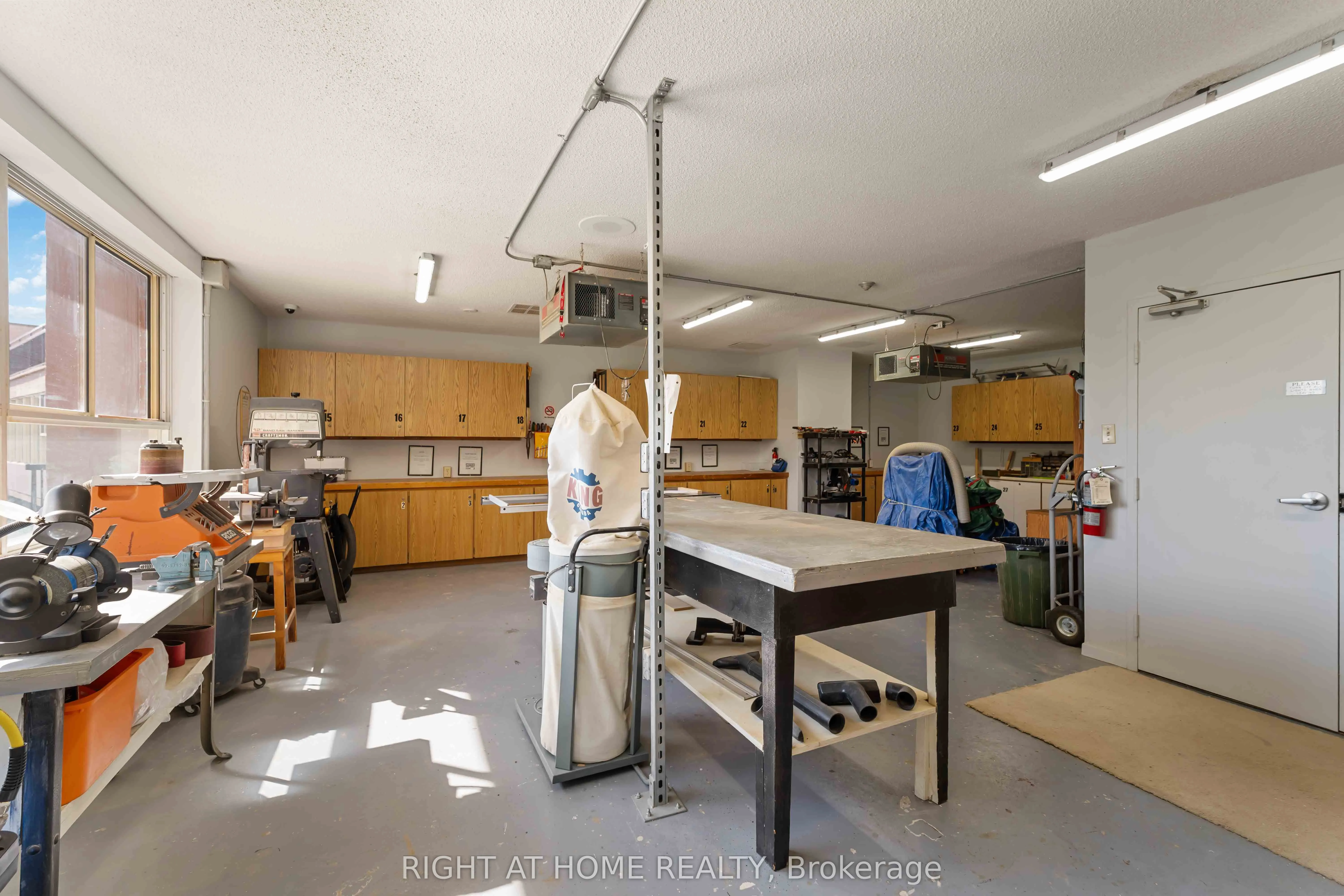 7 Gale Crescent, #204