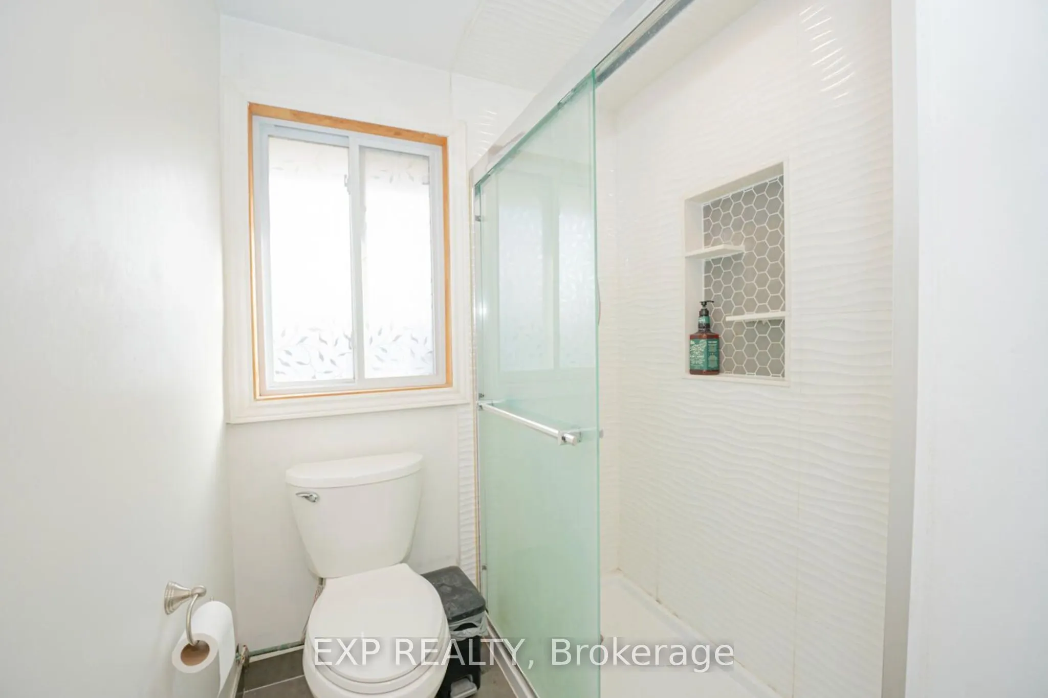 84 WIMBLETON Crescent