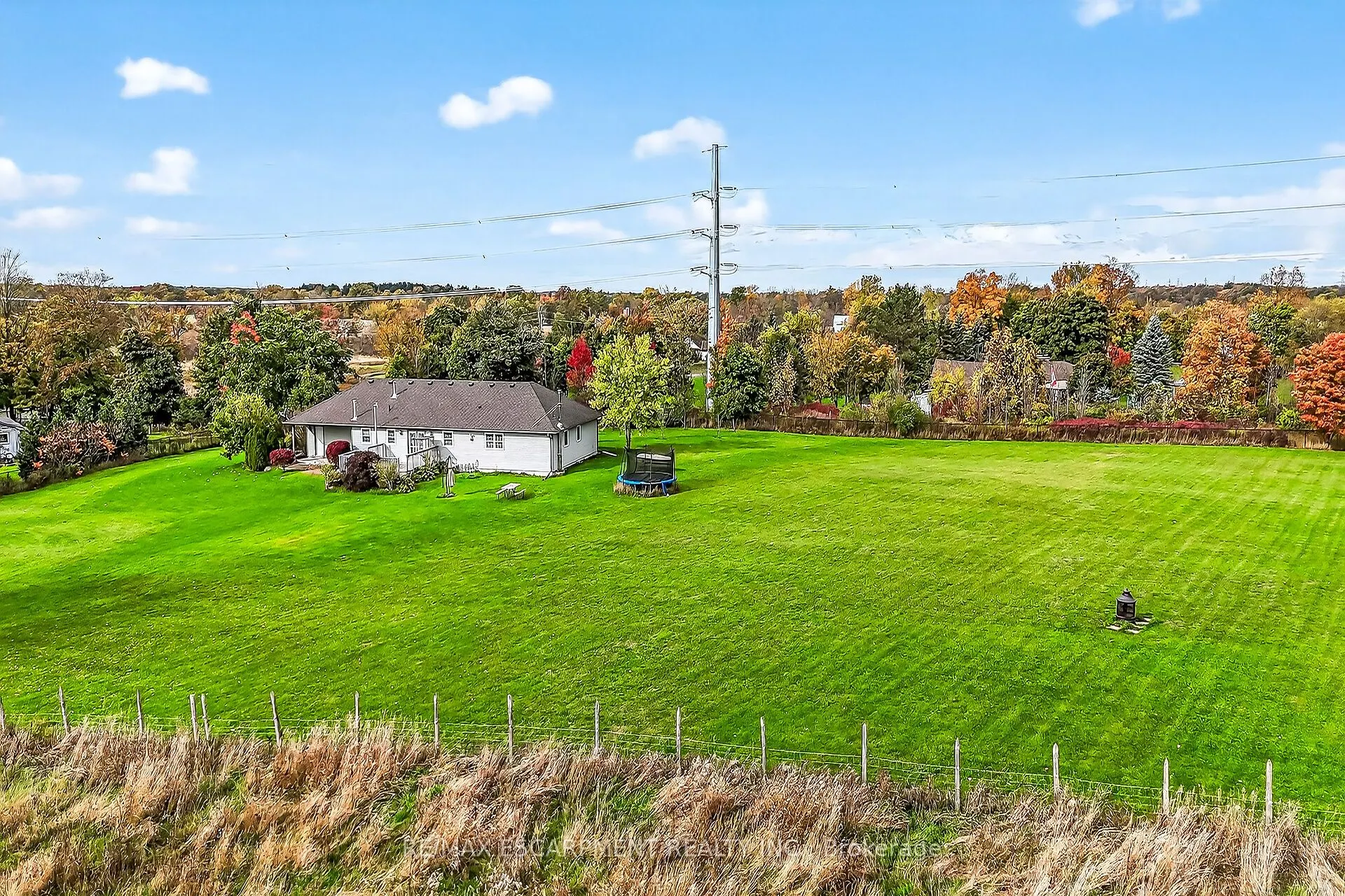 2905 SOUTH GRIMSBY ROAD 6