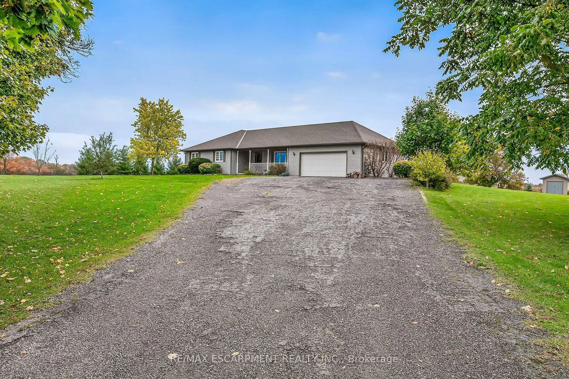 2905 SOUTH GRIMSBY ROAD 6