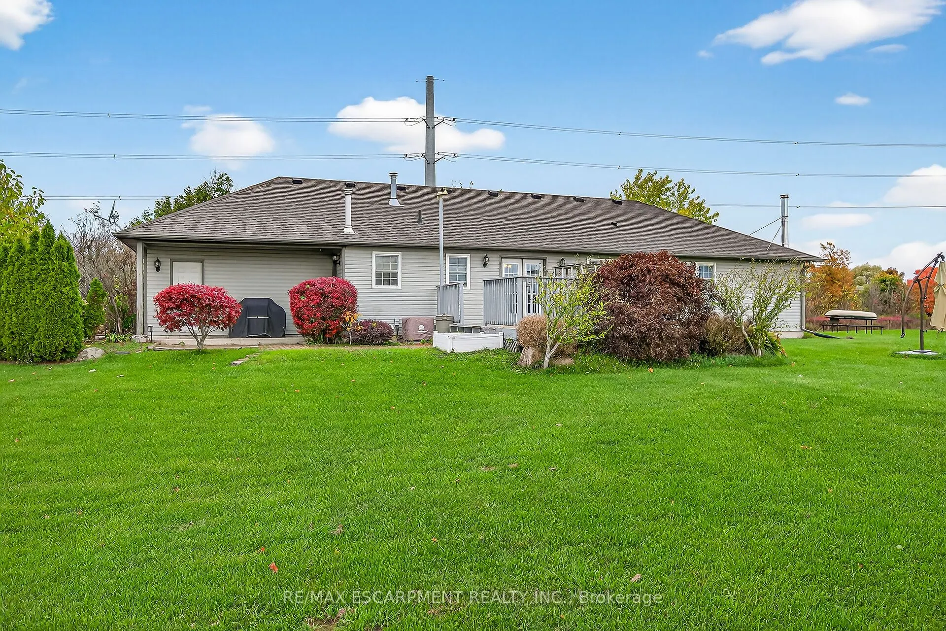 2905 SOUTH GRIMSBY ROAD 6