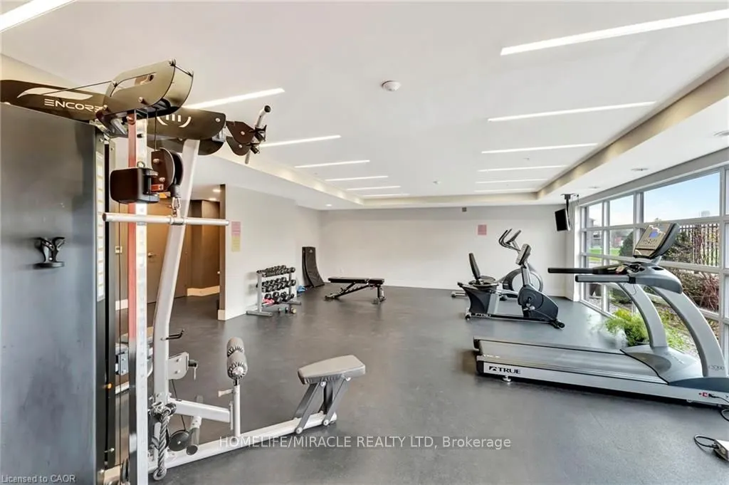 15 Prince Albert Boulevard, #107