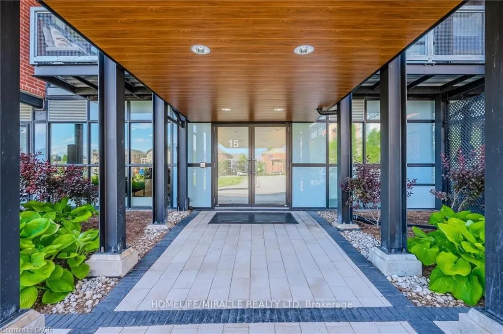 15 Prince Albert Boulevard, #107