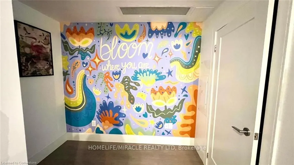 15 Prince Albert Boulevard, #107