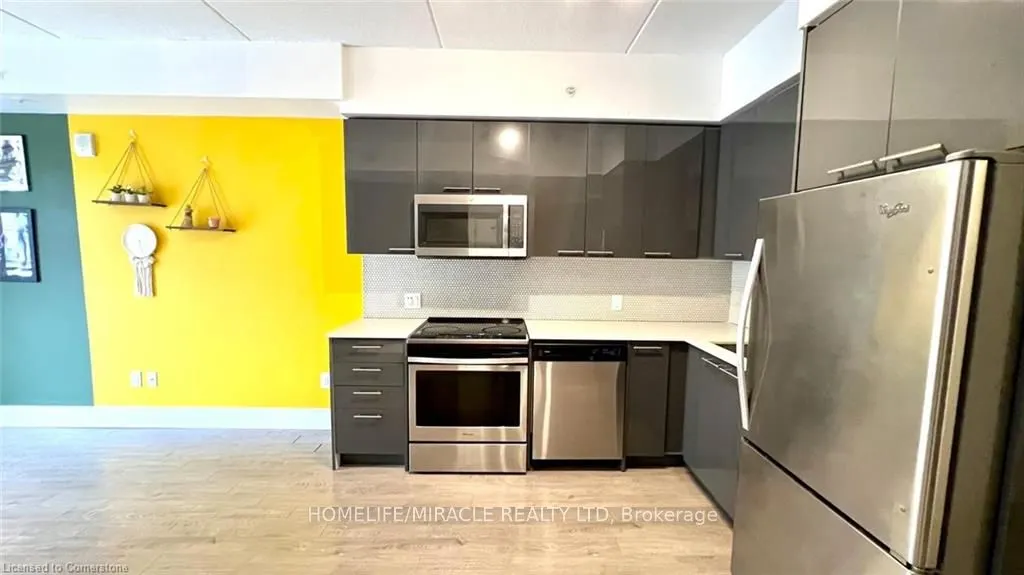 15 Prince Albert Boulevard, #107