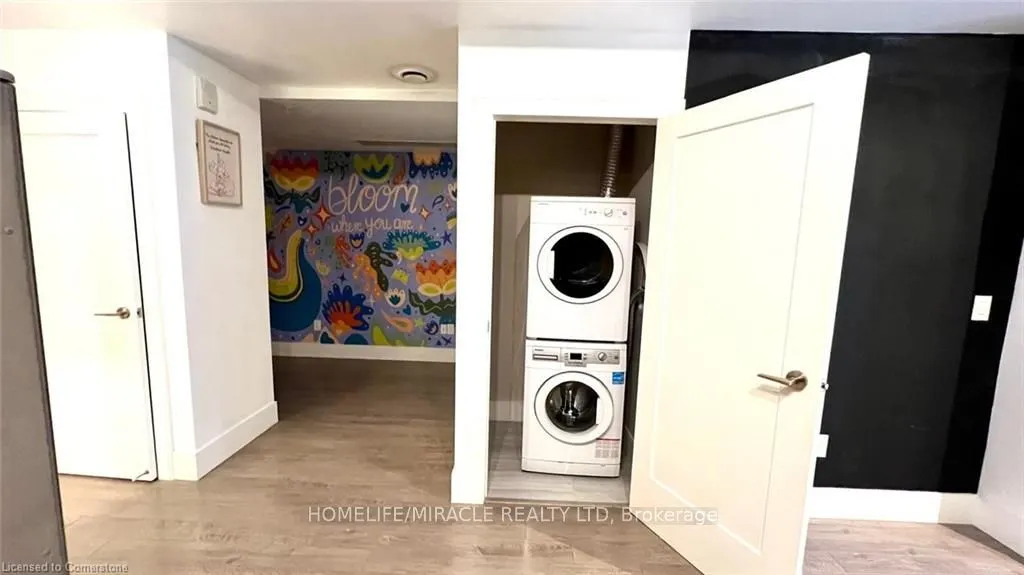 15 Prince Albert Boulevard, #107