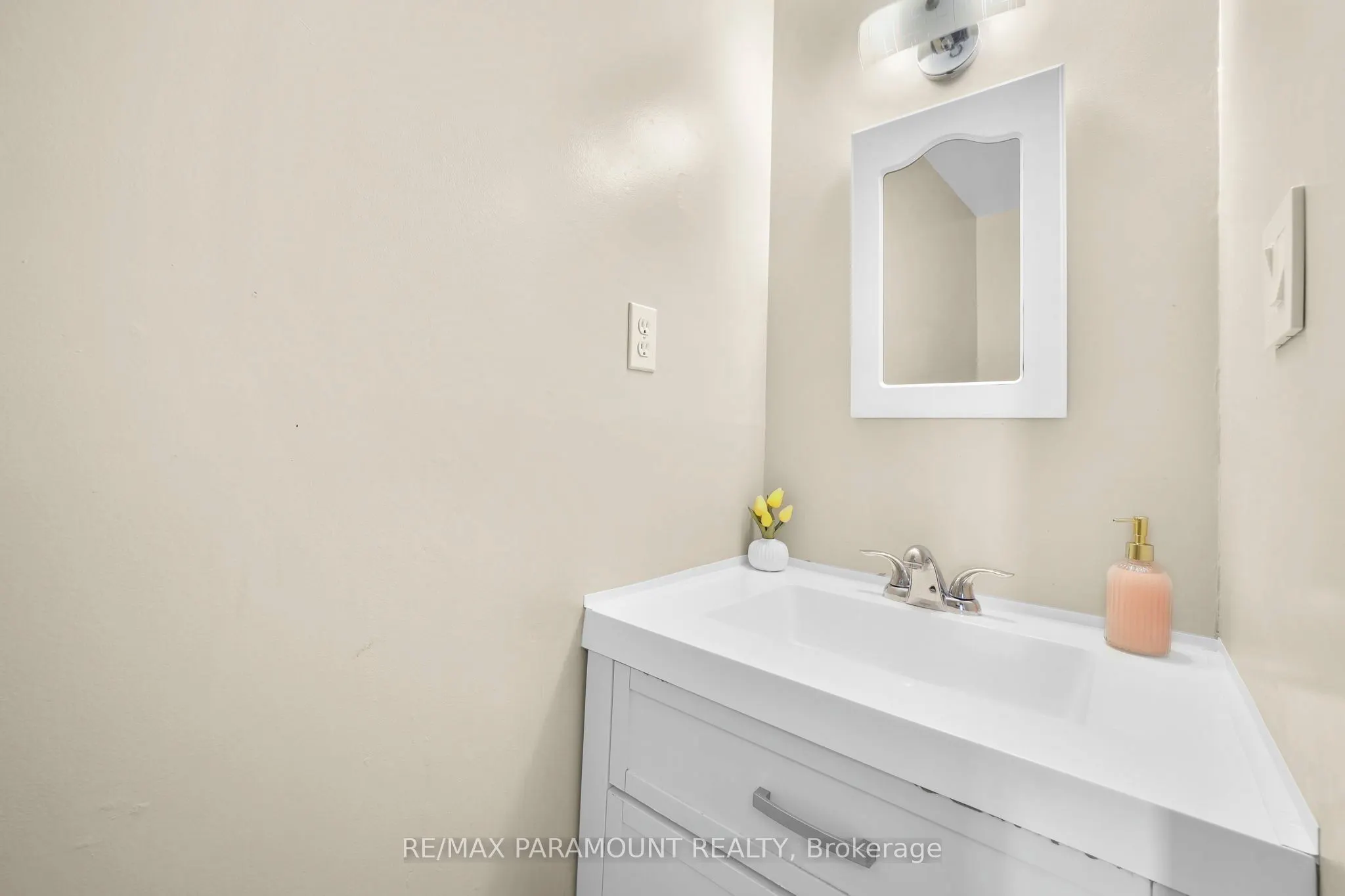 85 Albright Road, #4