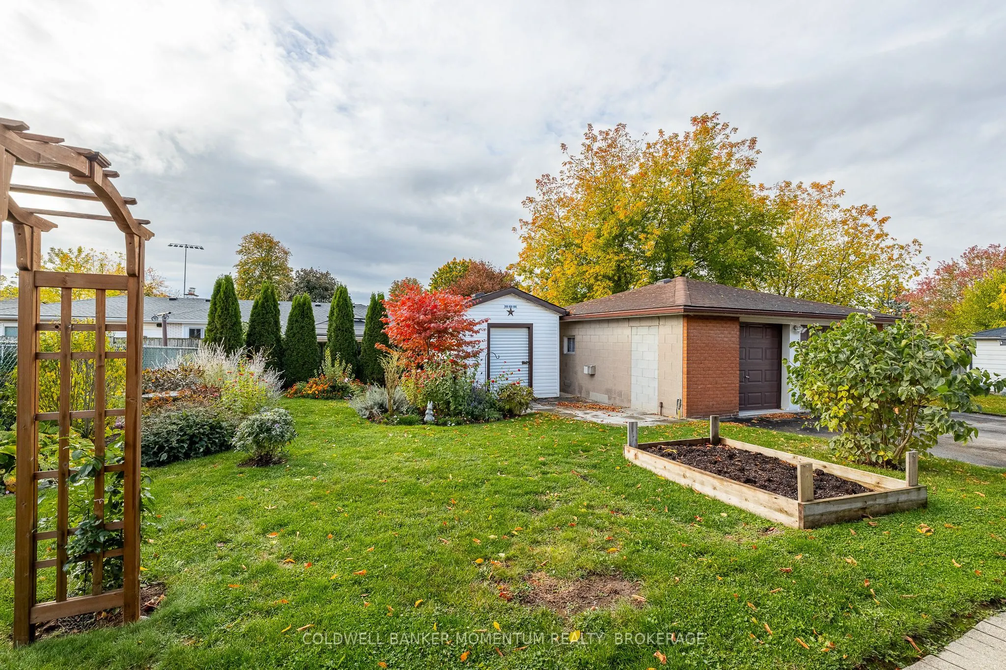 33 Rolling Acres Drive