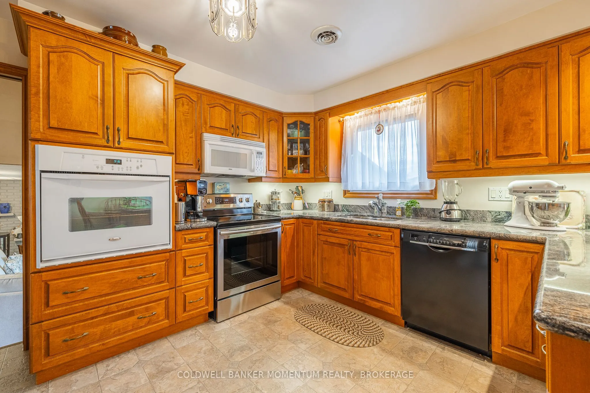 33 Rolling Acres Drive