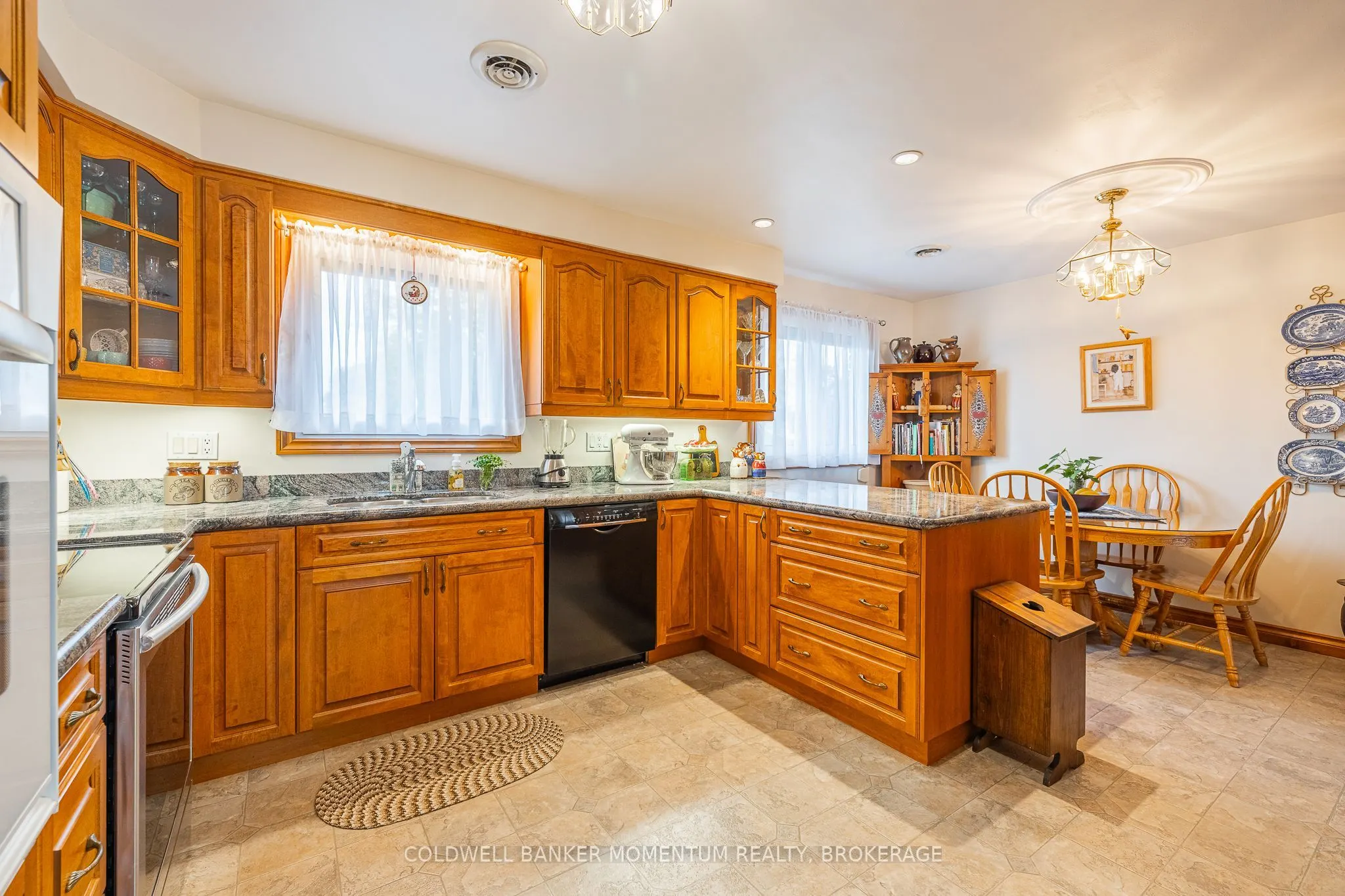 33 Rolling Acres Drive